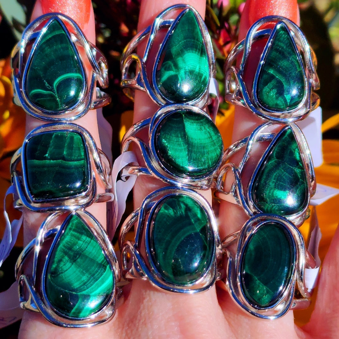 Enchanting Malachite Finger Bracelets