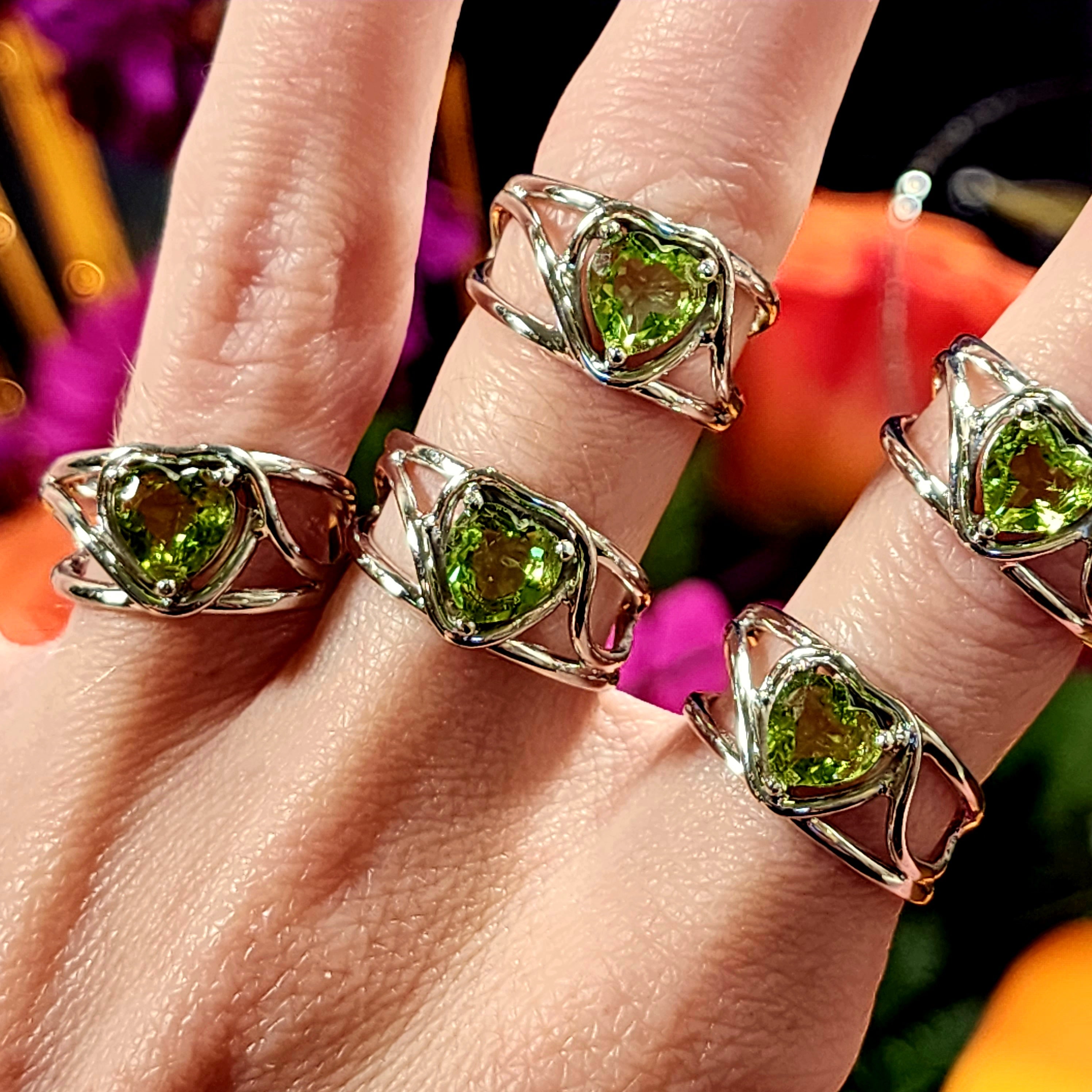 Peridot Heart Finger Cuff Adjustable Ring .925 Silver for Health, Prosperity and Protection
