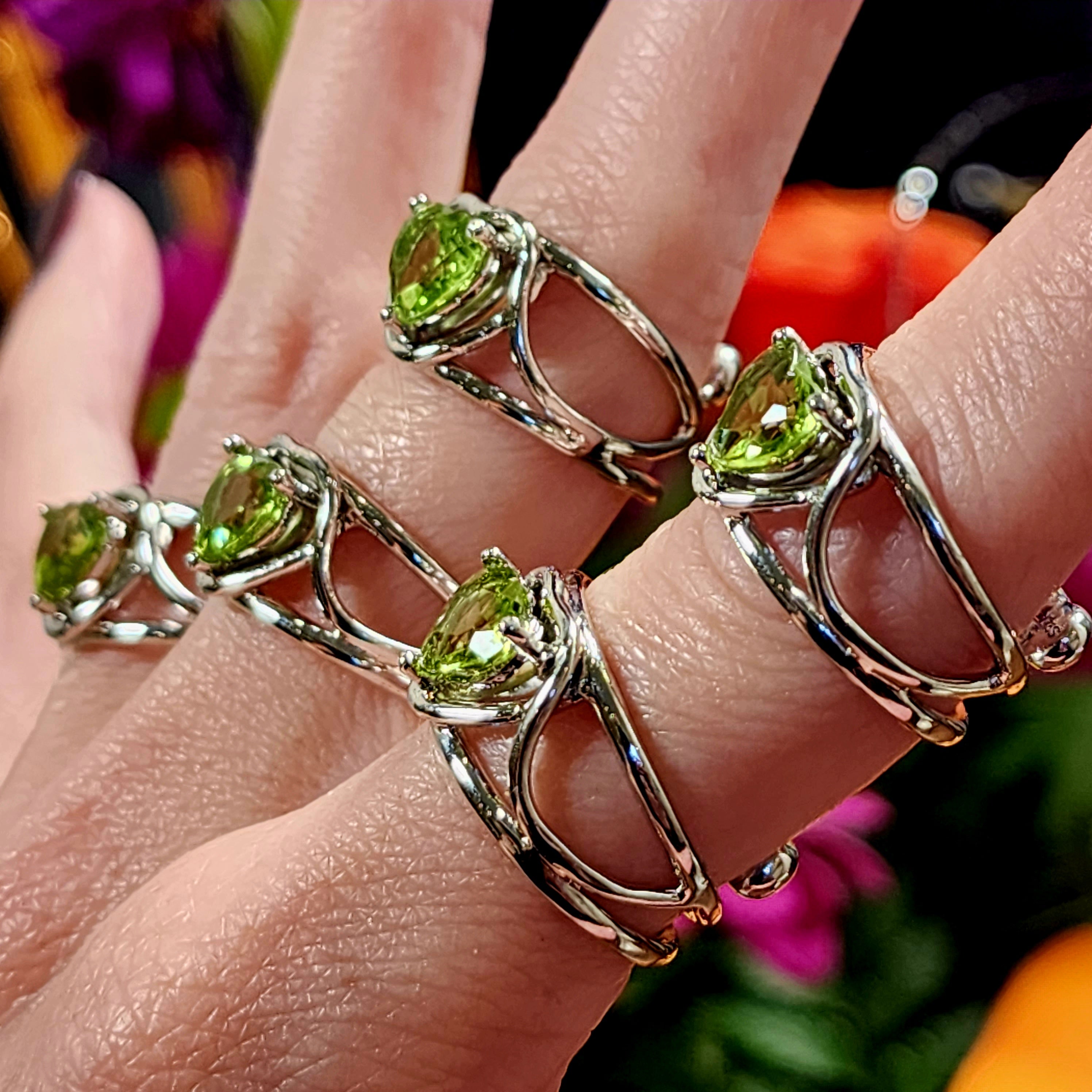 Peridot Heart Finger Cuff Adjustable Ring .925 Silver for Health, Prosperity and Protection