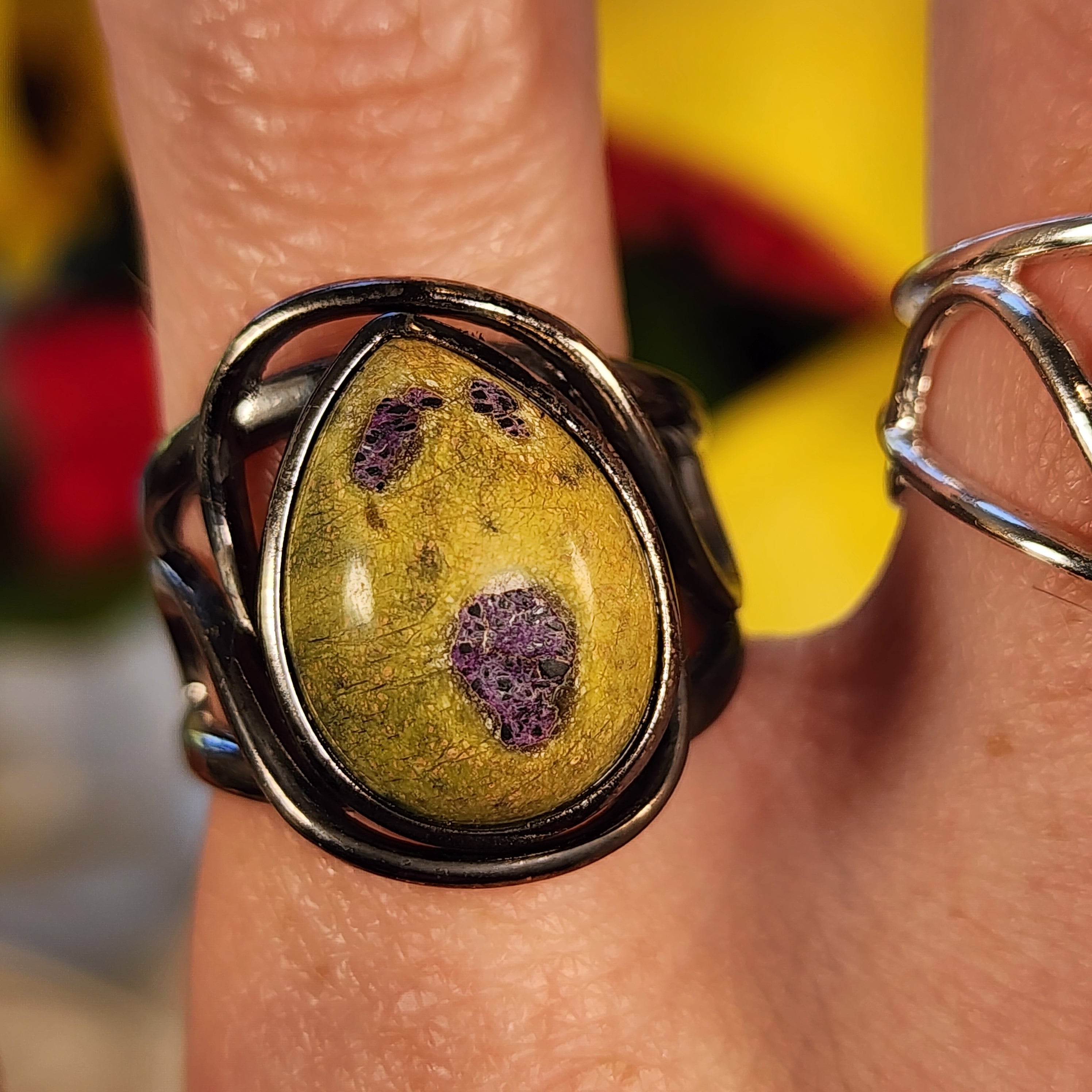 Atlantisite Stichtite in Serpentine Finger Cuff Adjustable Ring Silver with Rhodium Plating for Emotional Maturity, Inner Peace and Improved Self