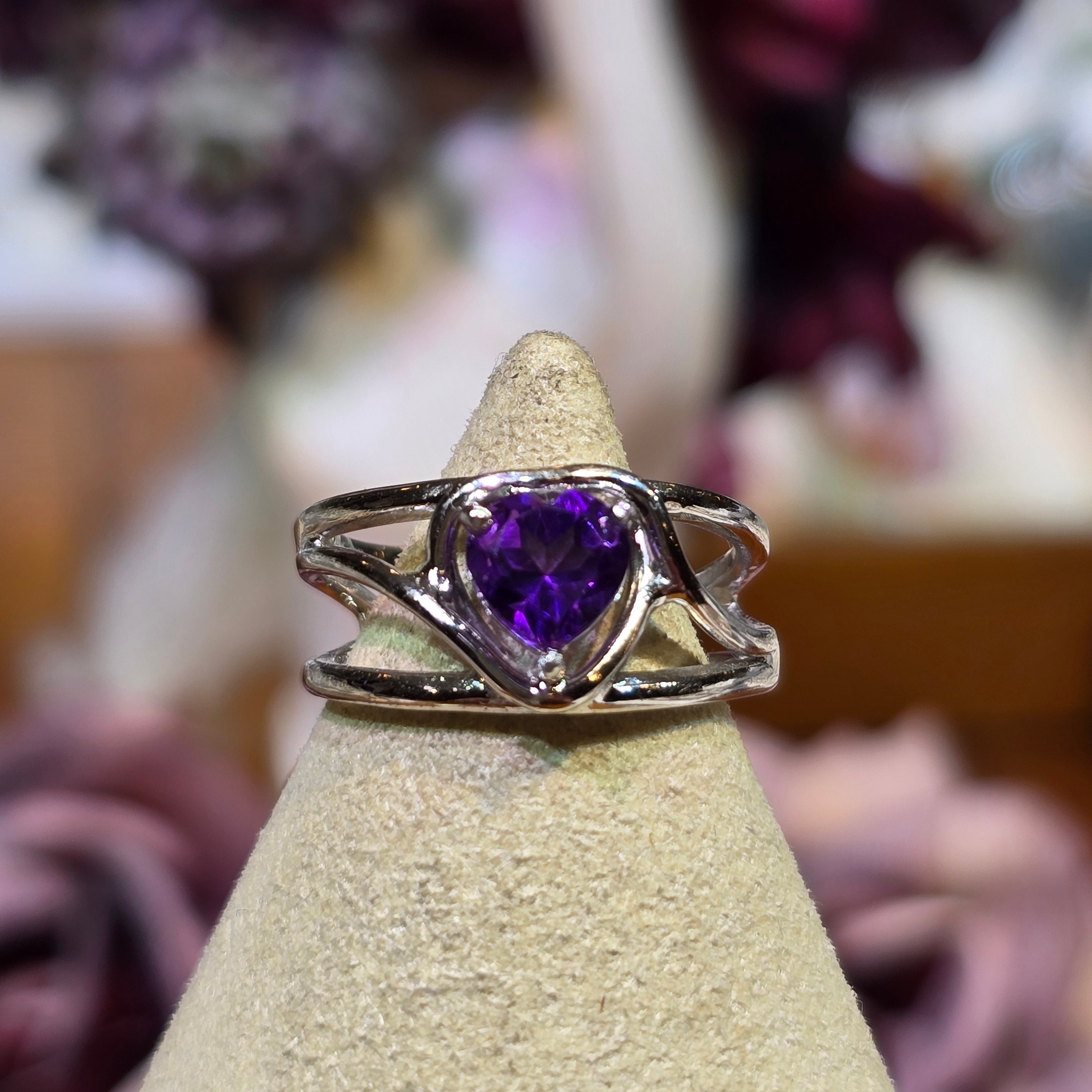 Amethyst Heart Midi Adjustable Finger Cuff Ring .925 Silver for Divine Connection, Intuition and Energy Purification