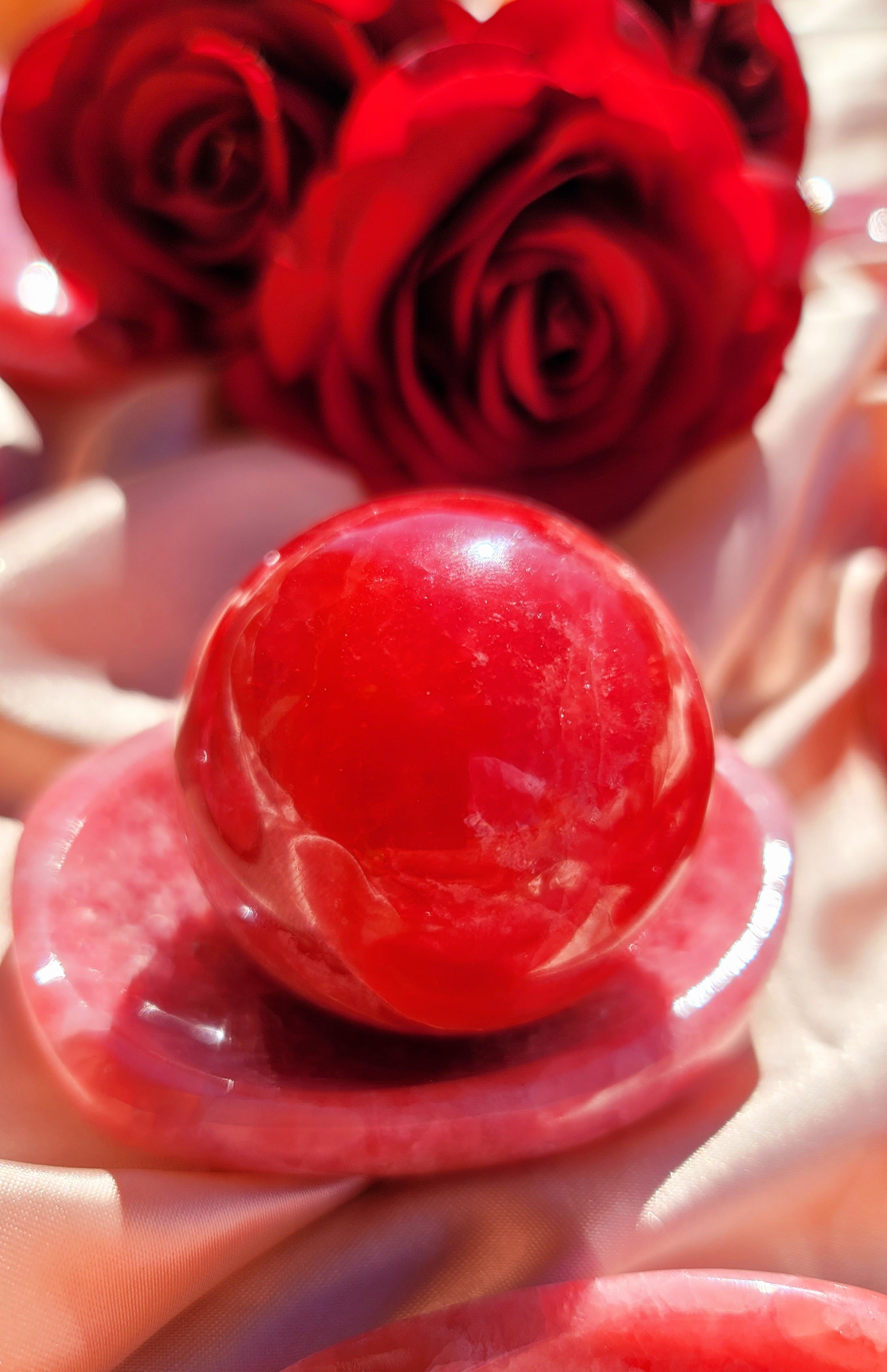 Rhodochrosite Meaning and Healing Properties