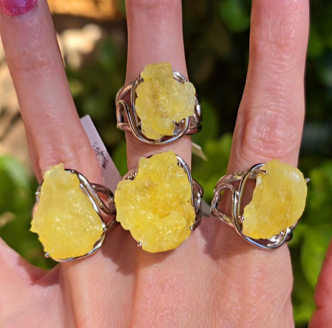 Enchanting Brucite Cuff Rings
