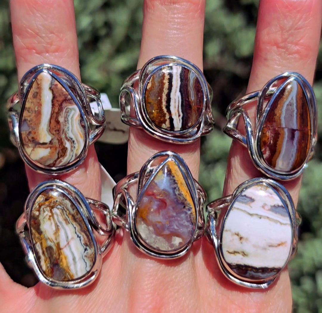 Enchanting Verde Valley Agate Cuff Rings