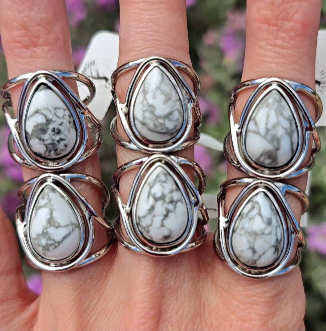 Enchanting Howlite Cuff Rings