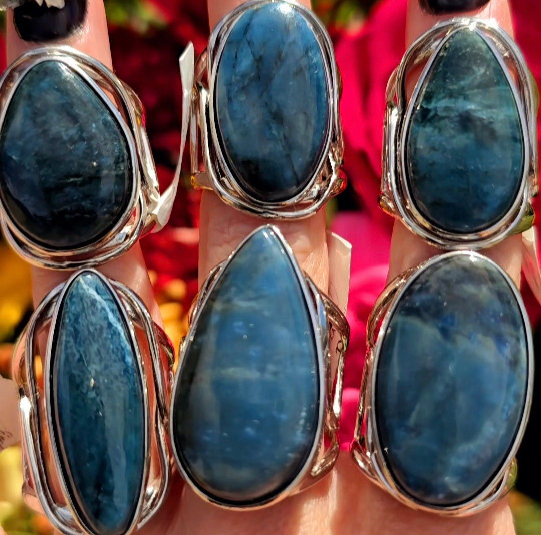 Enchanting Dianite Cuff Rings