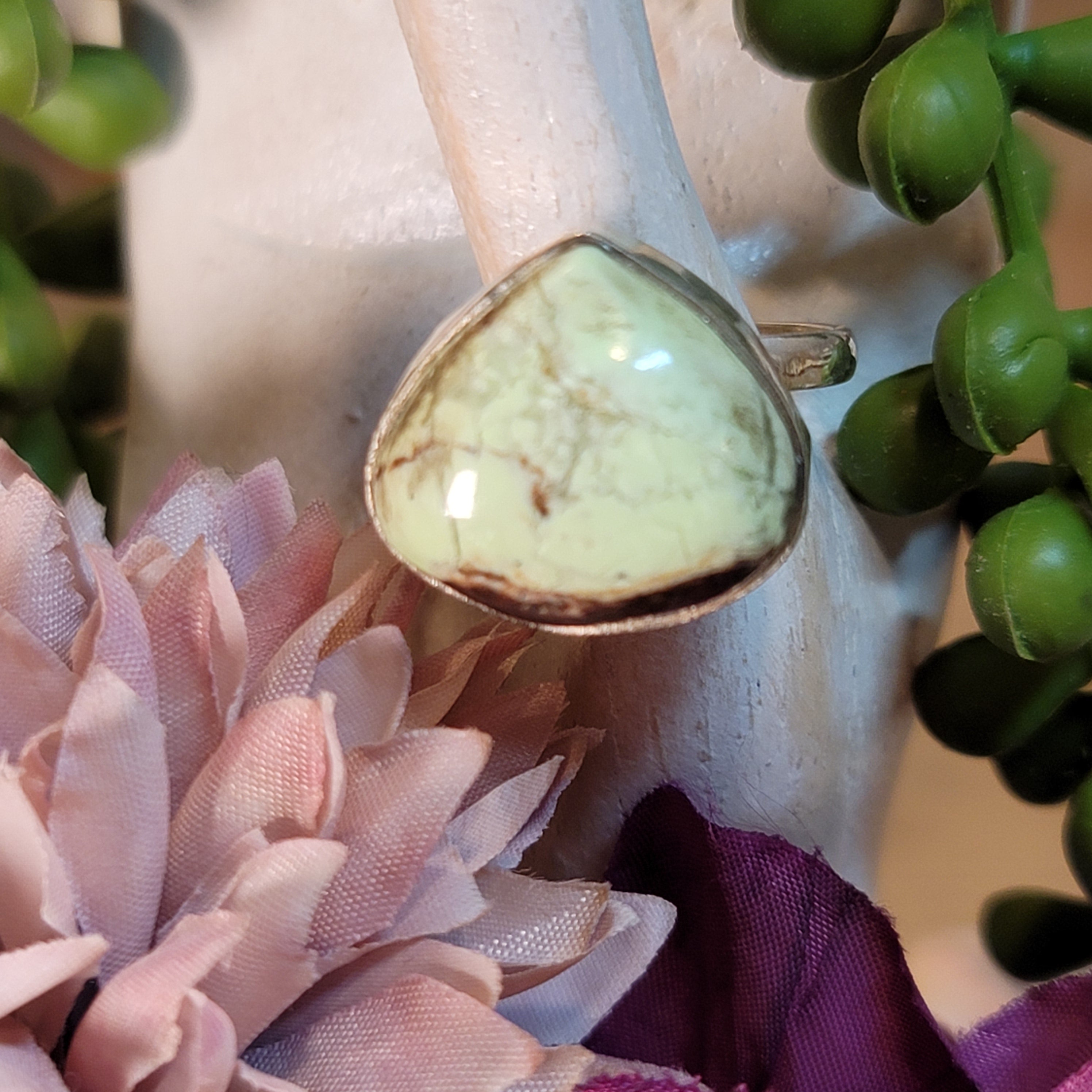 Lemon Chrysoprase Adjustable Ring .925 Silver for Compassion, Joy and Kindness