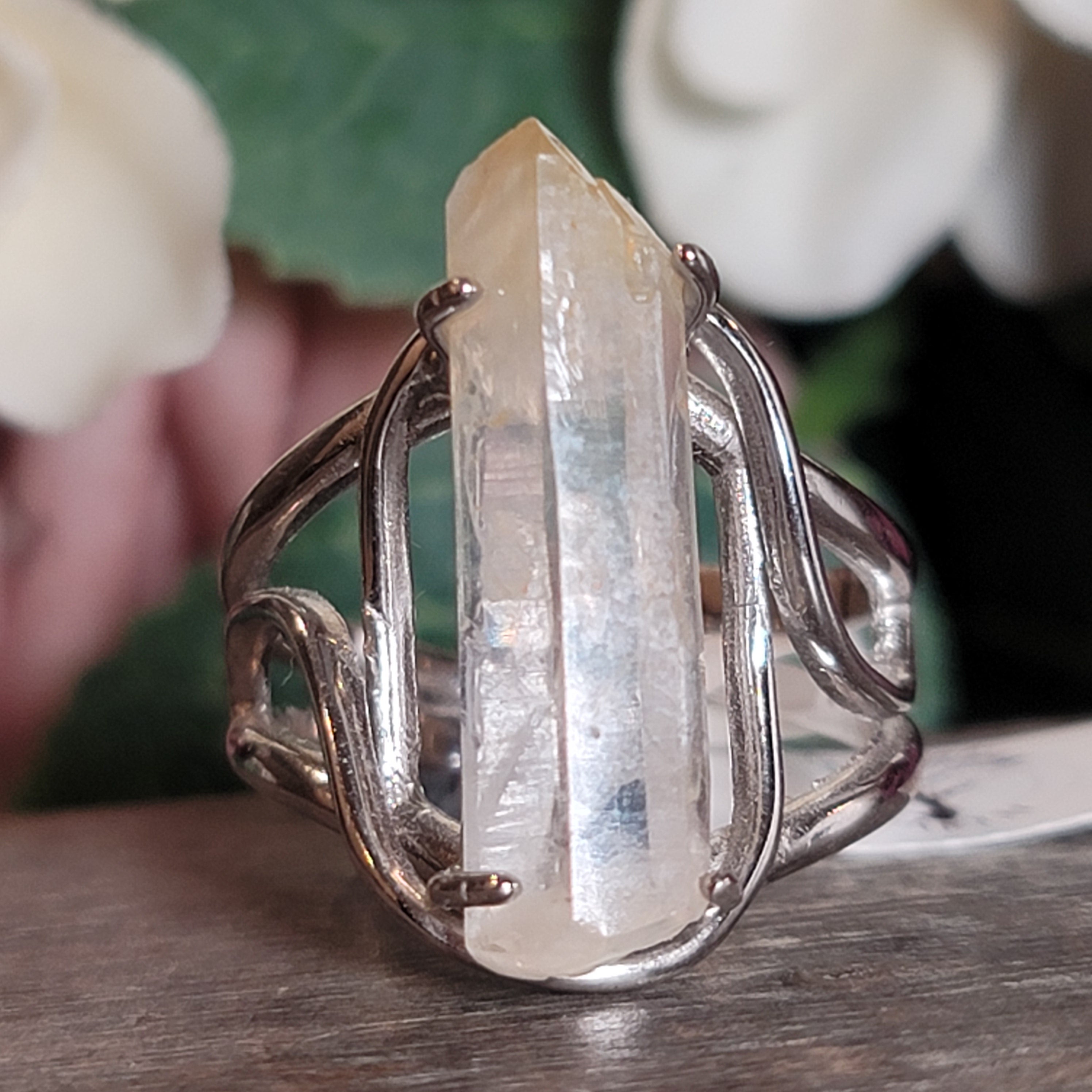 Mango Quartz Cuff Ring for Healing, Manifestation and New Beginnings