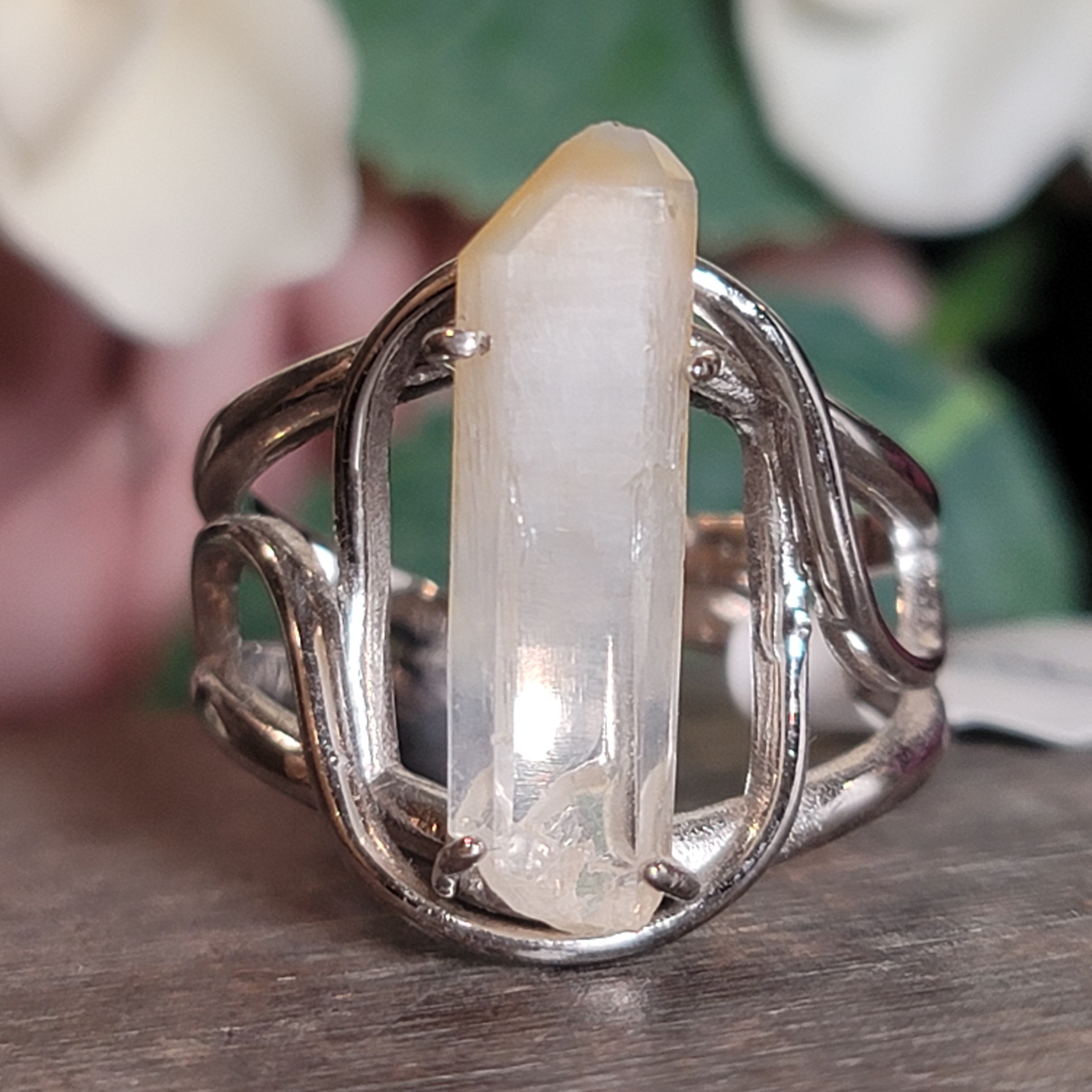 Mango Quartz Cuff Ring for Healing, Manifestation and New Beginnings