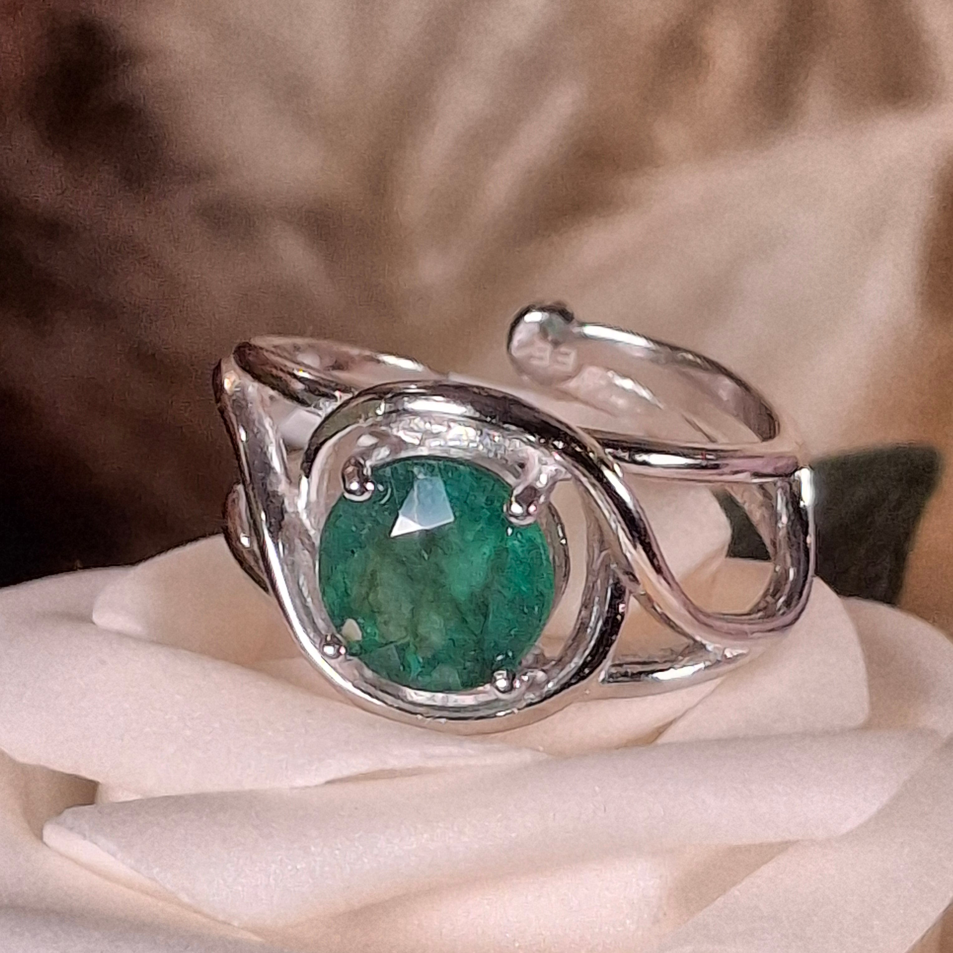 Emerald Cuff Ring .925 Sterling Silver for Abundance, Love and Wealth