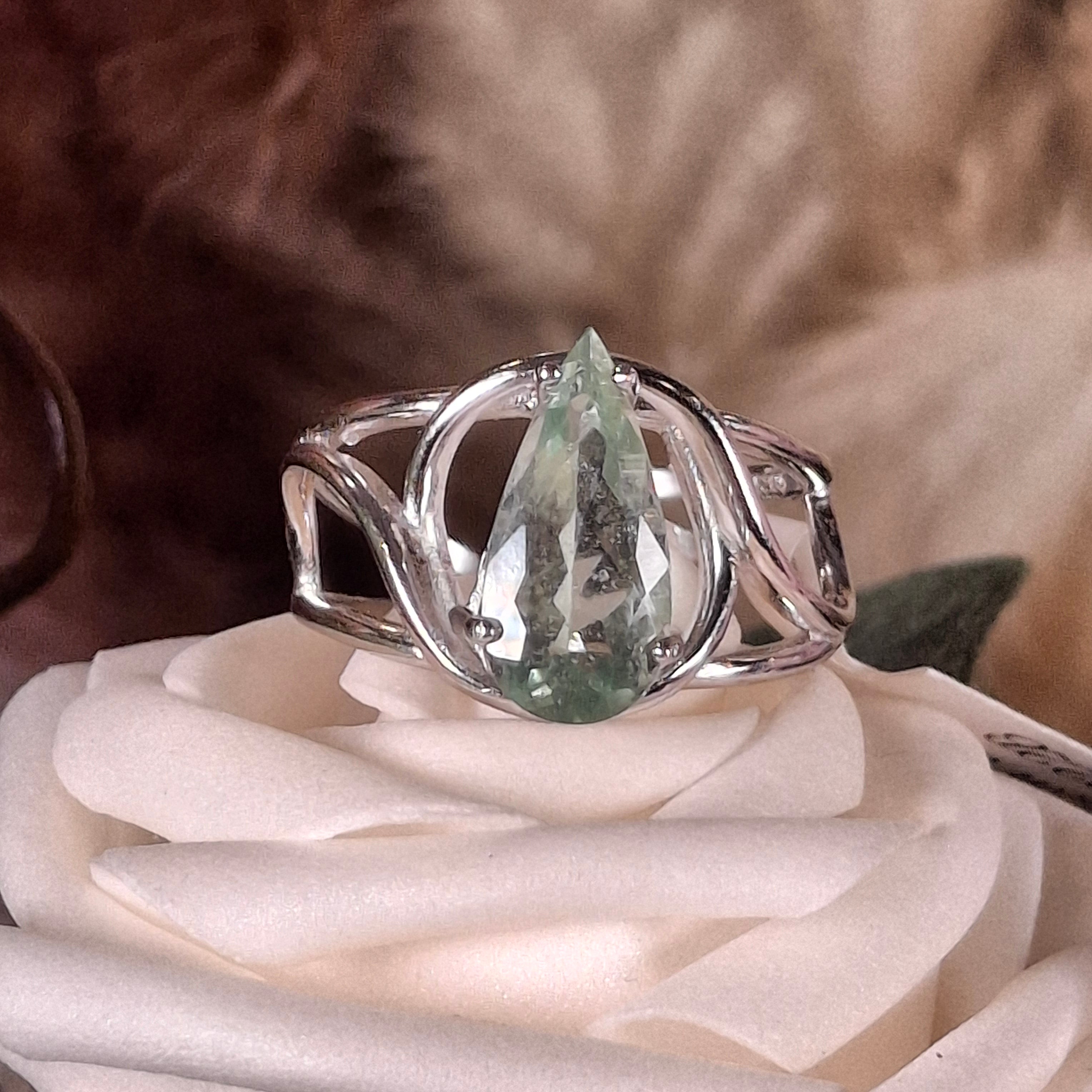 Green Beryl Cuff Ring .925 Sterling Silver for Supporting the Heart & Memory