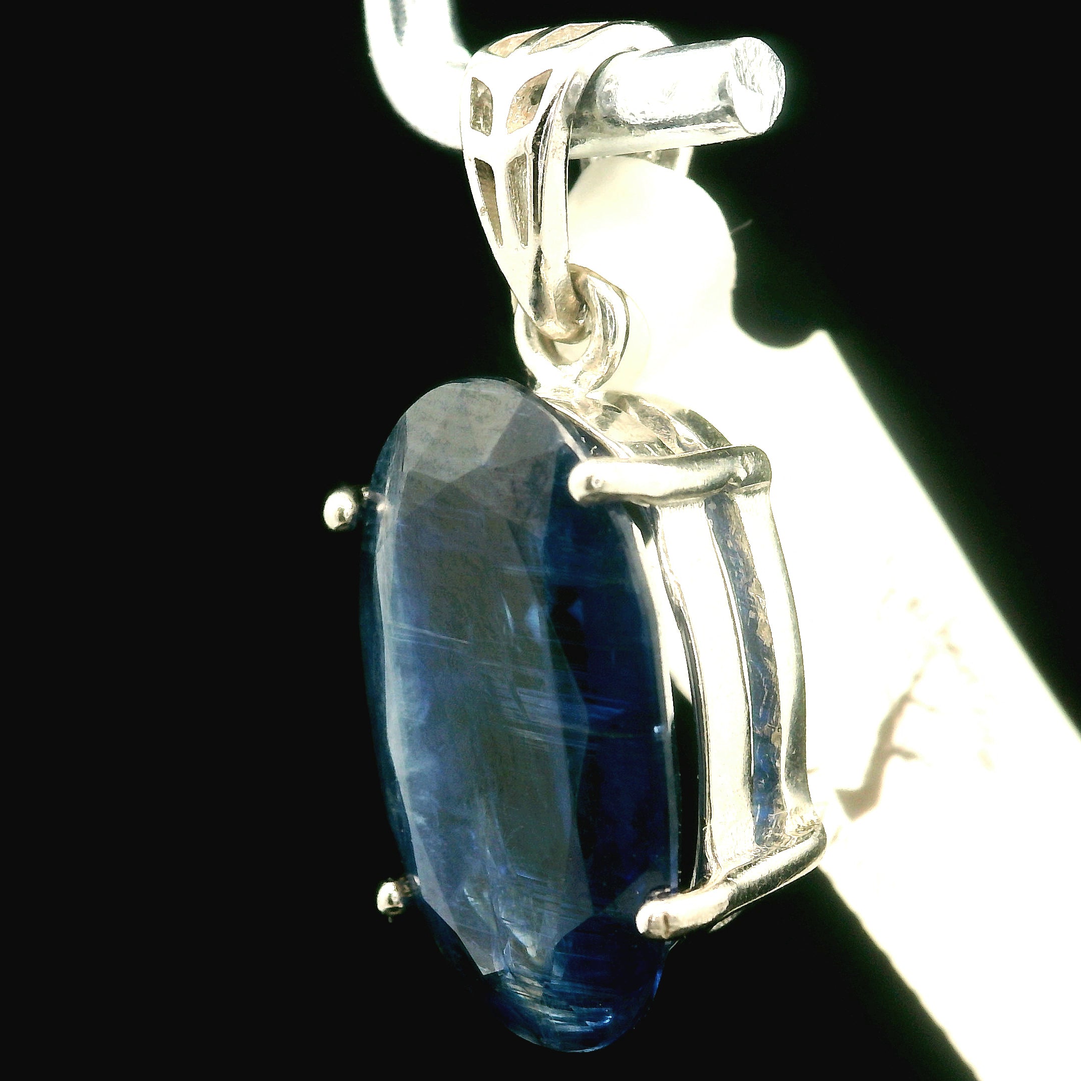 Kyanite Faceted Pendant for Healing Work, High Intuition and Releasing Addiction