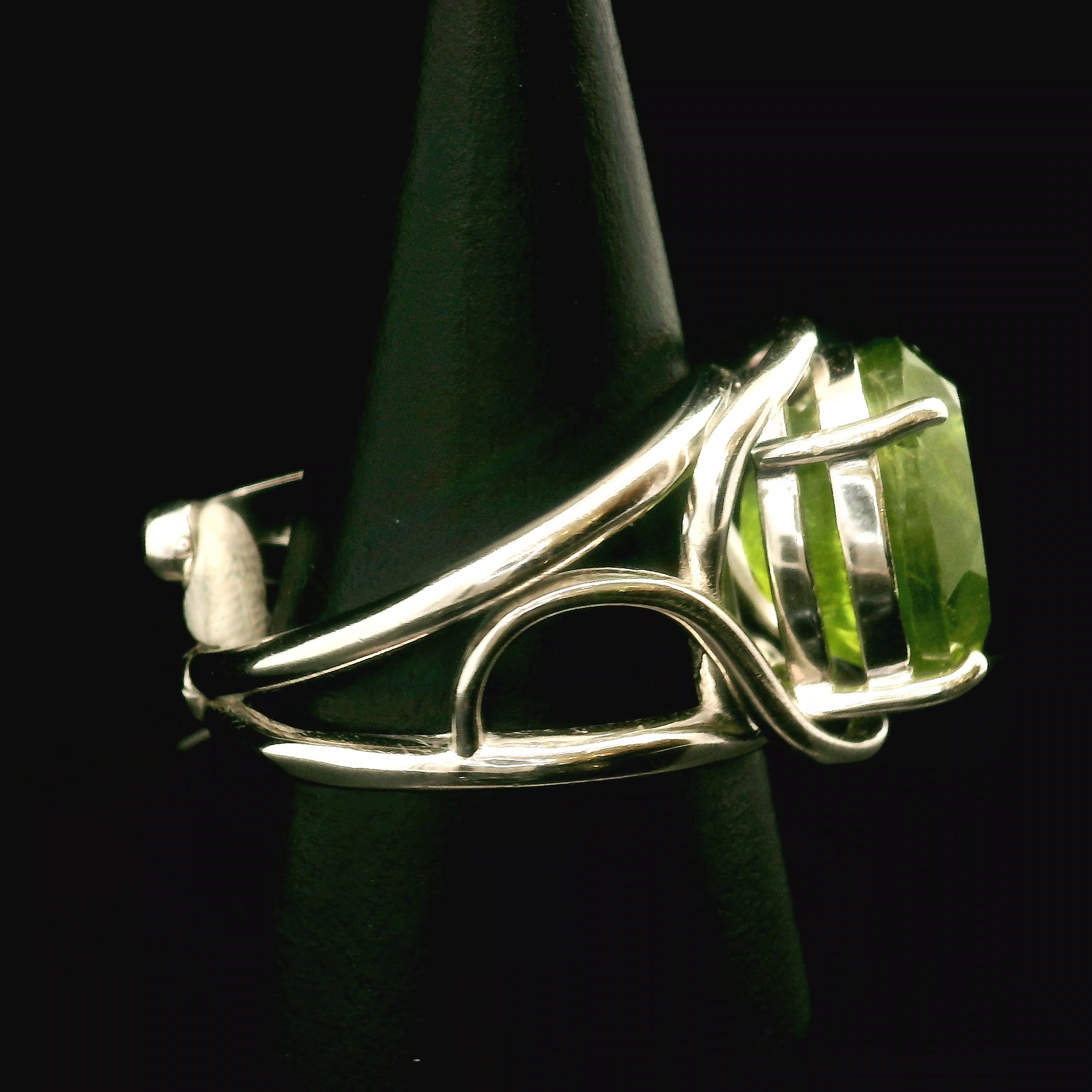 Peridot Cuff Ring .925 Silver for Health and Strength