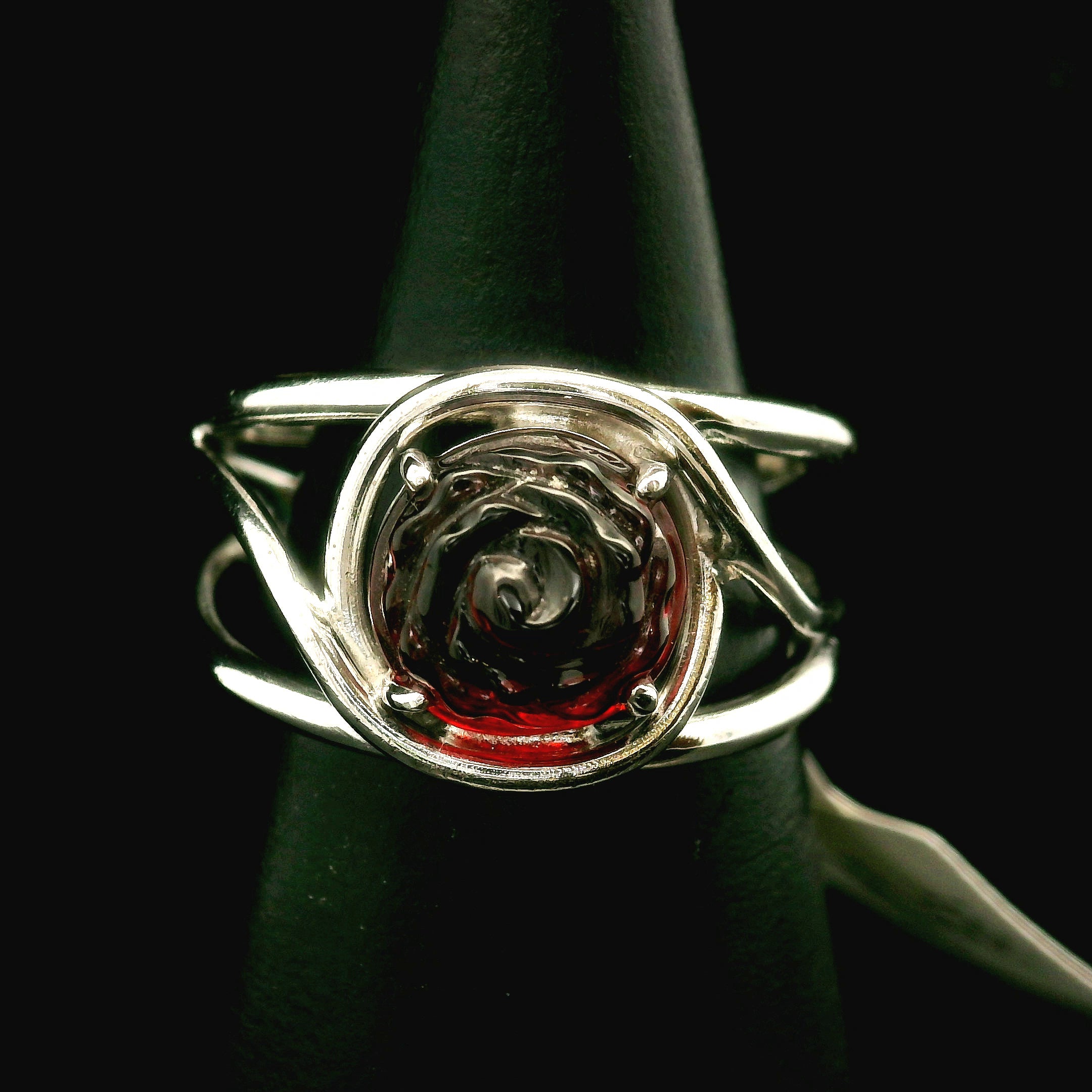 Garnet Flower Cuff Ring .925 Silver for Health and Strength