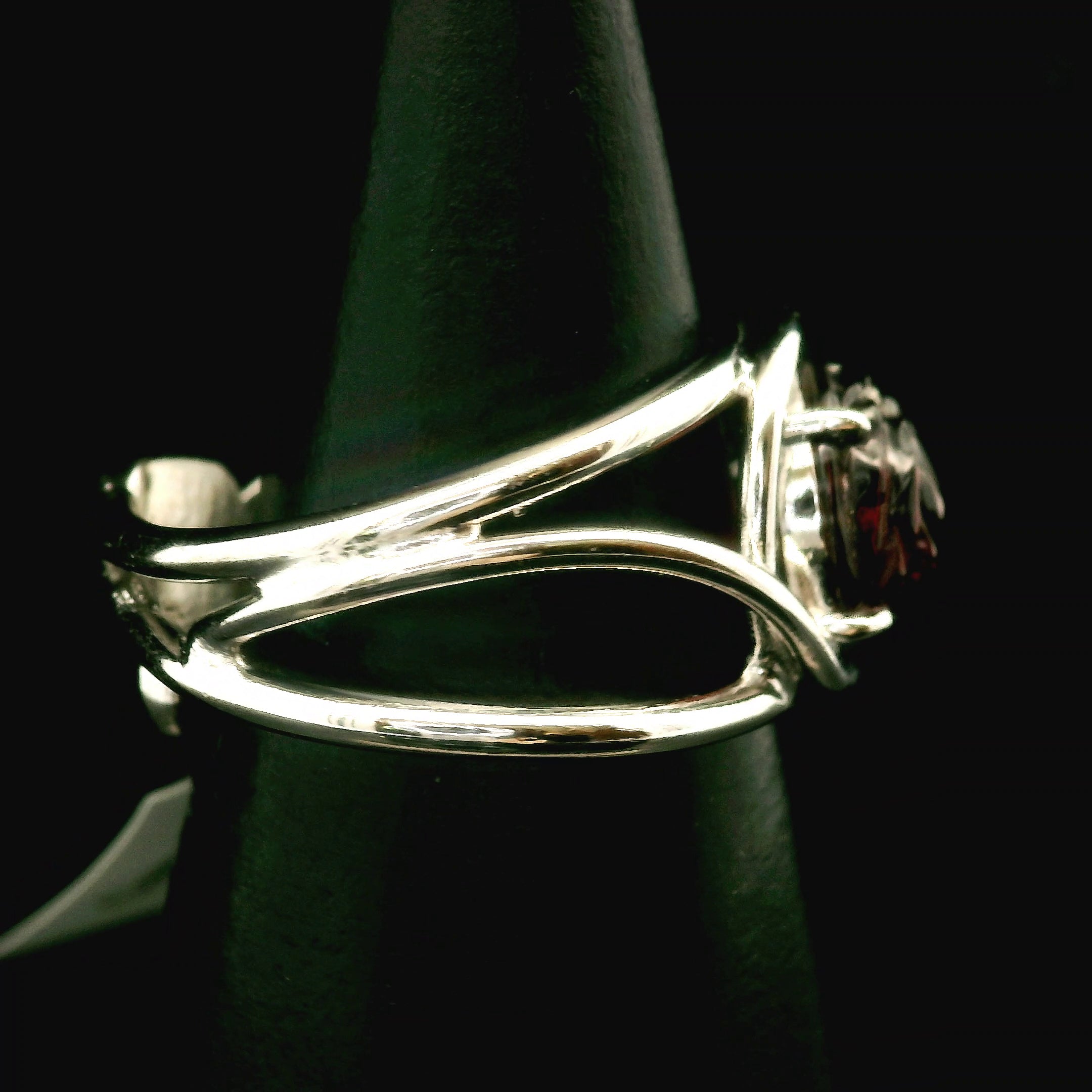 Garnet Flower Cuff Ring .925 Silver for Health and Strength