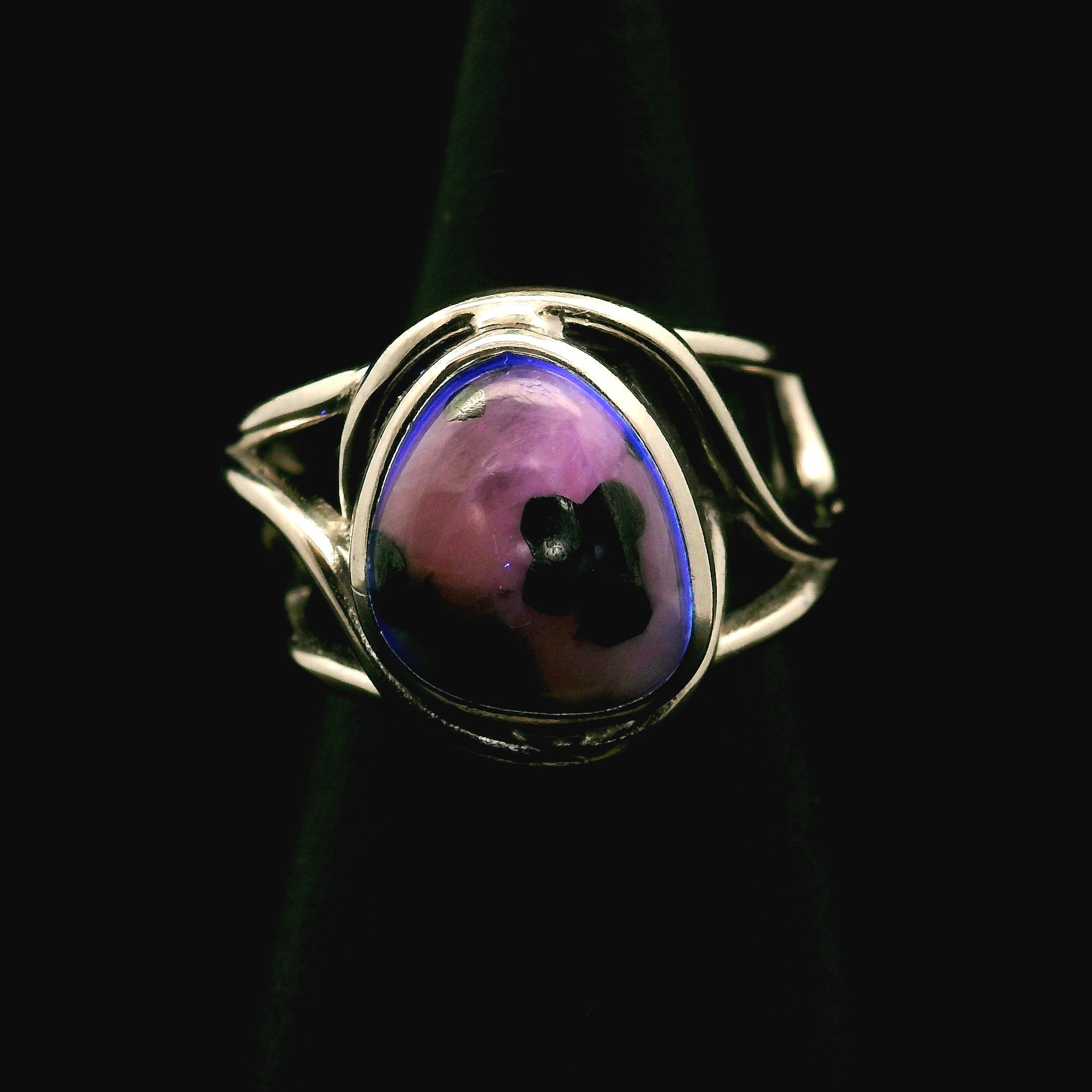 Willemite Cuff Ring 925 Silver for Creativity, Focus and Transformation