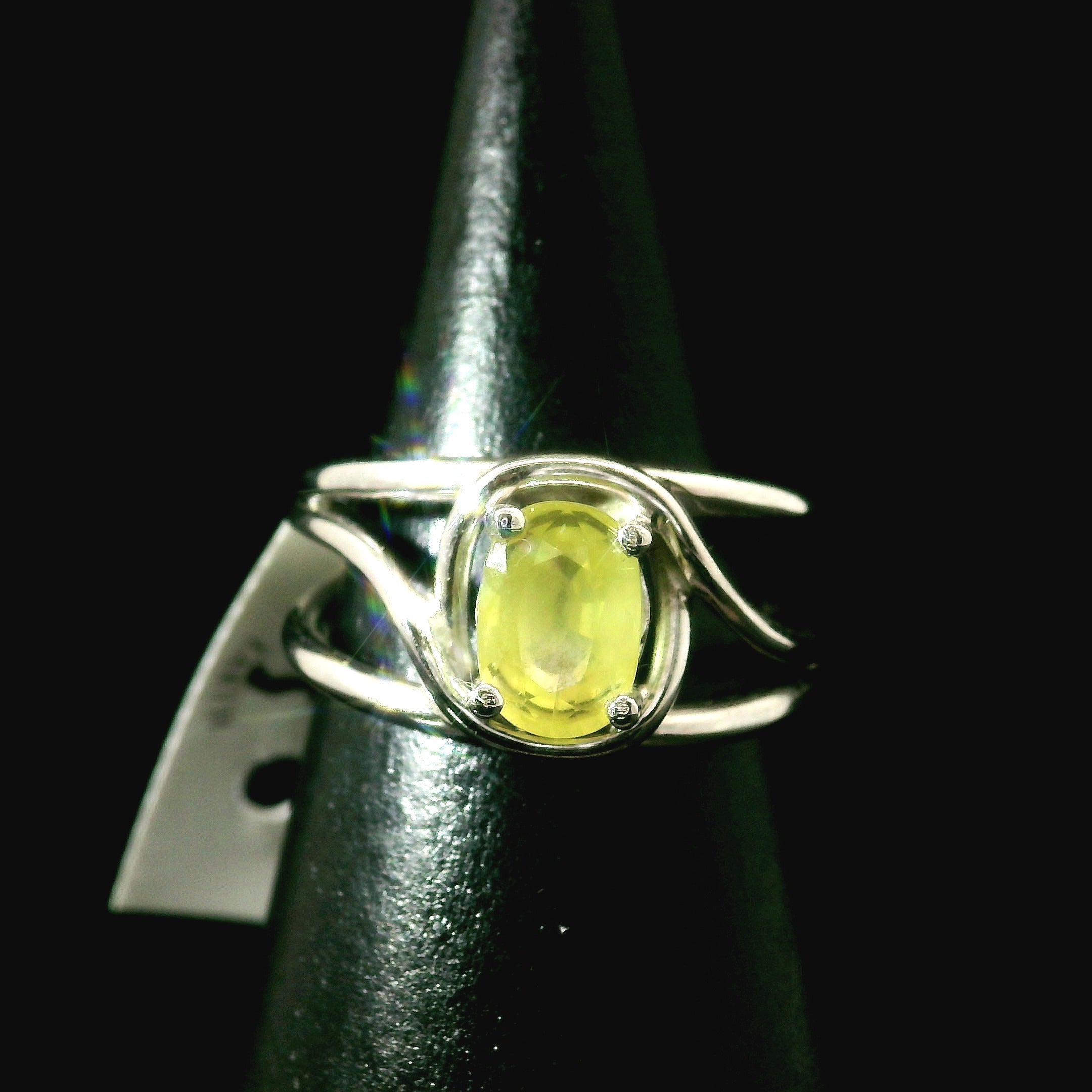 Scheelite Midi Cuff Ring 925 Silver for Confidence, Focus and Mental Clarity