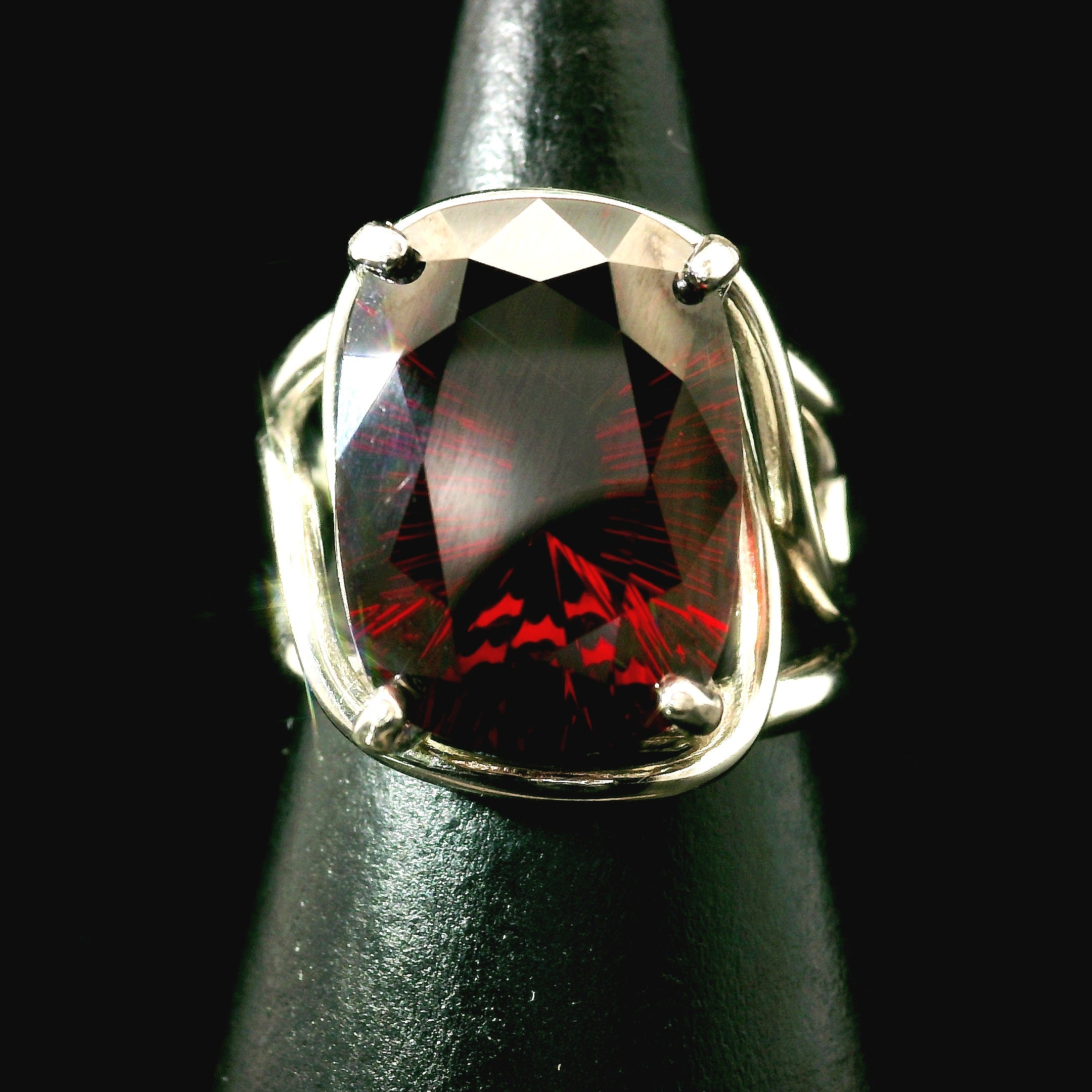 Garnet Cuff Ring .925 Silver for Health and Strength