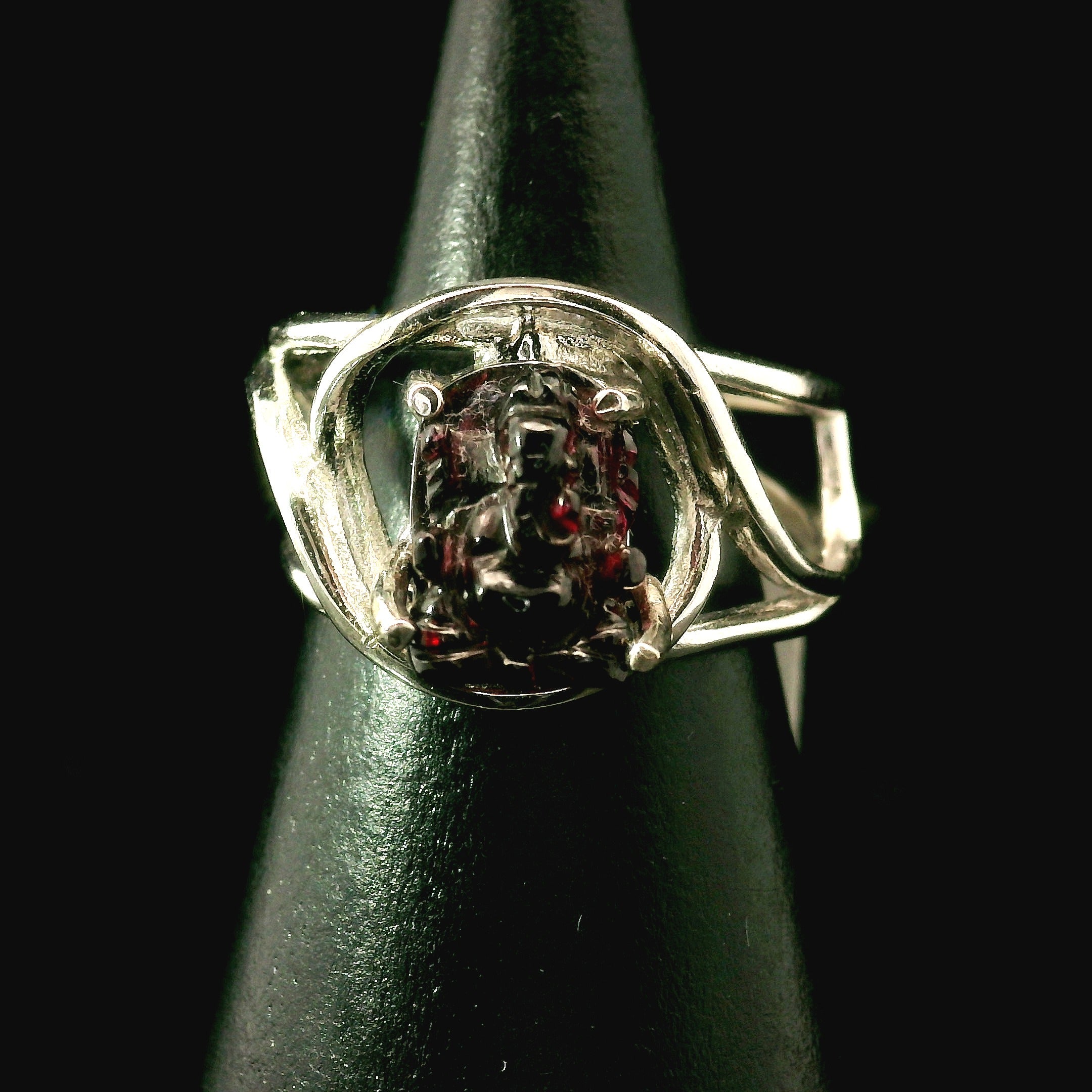 Garnet Ganesha Cuff Ring .925 Silver for Health and Strength