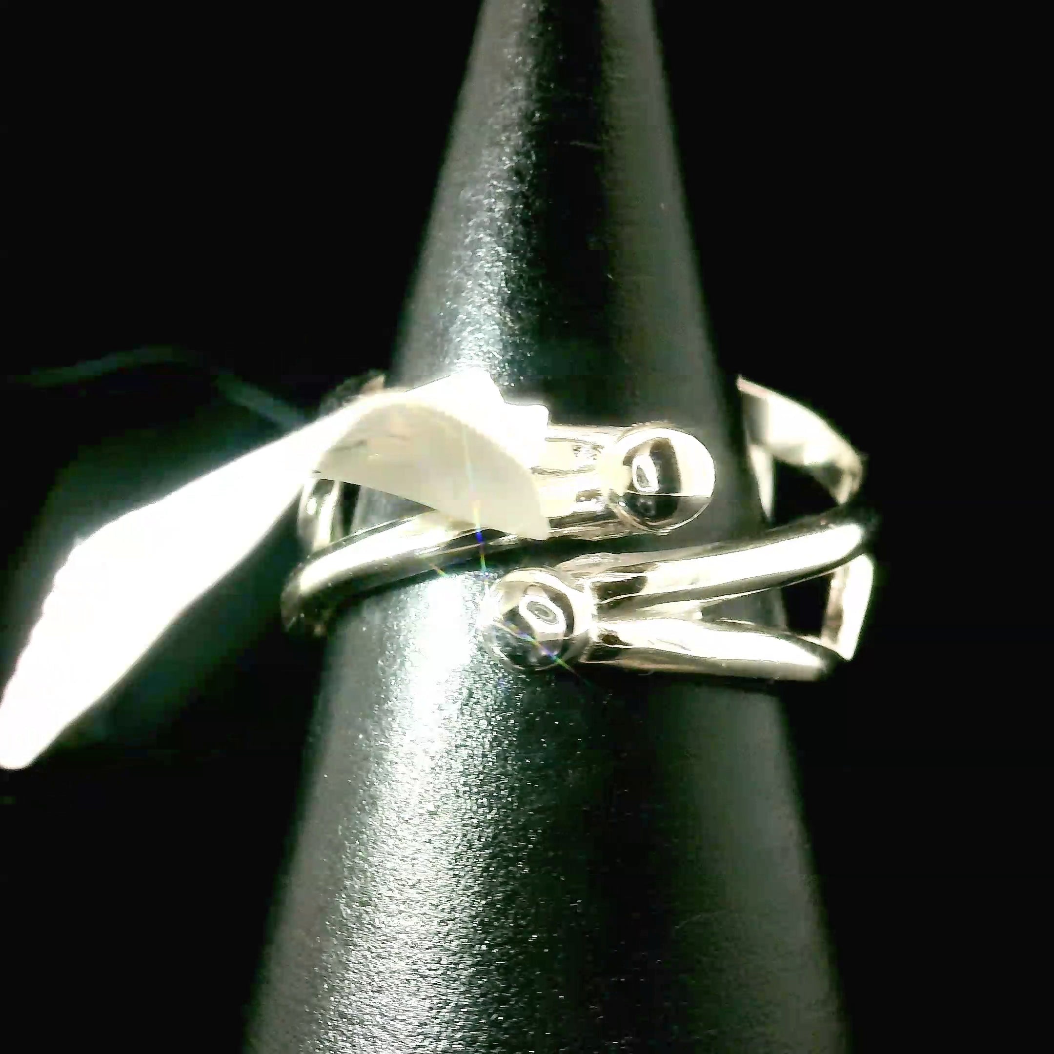 Star Garnet Cuff Ring .925 Silver for Health and Strength