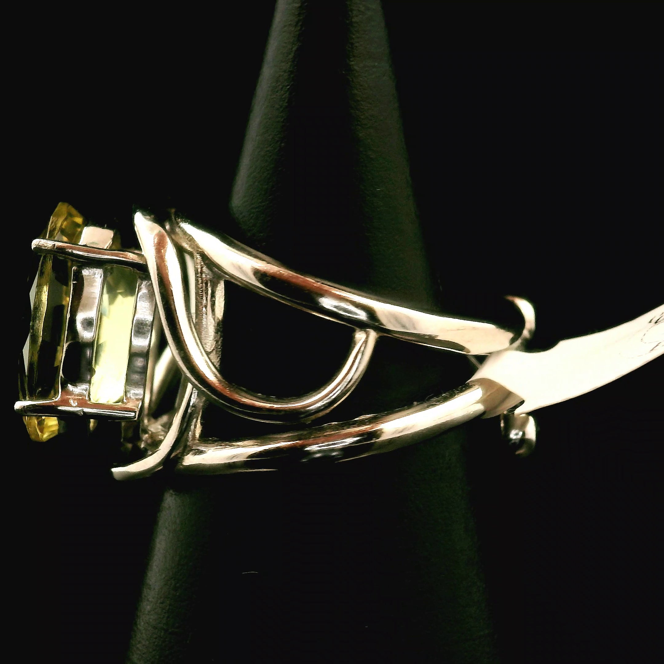 Golden Apatite Cuff Ring .925 Silver for Creation, Confidence and Manifestation