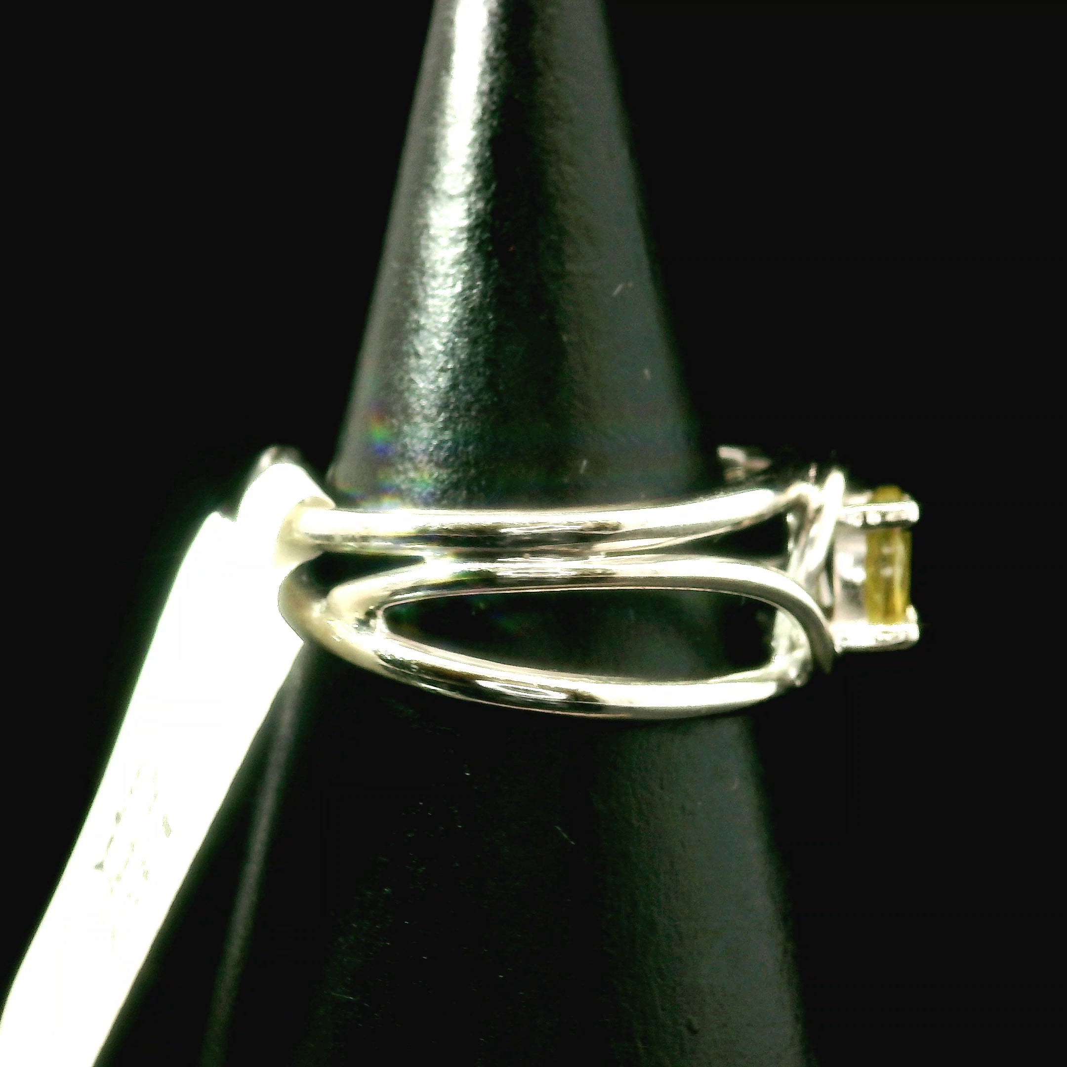 Sphene Midi Cuff Ring .925 Silver for Revitalizing your Life Force Energy and Accelerates Manifestations