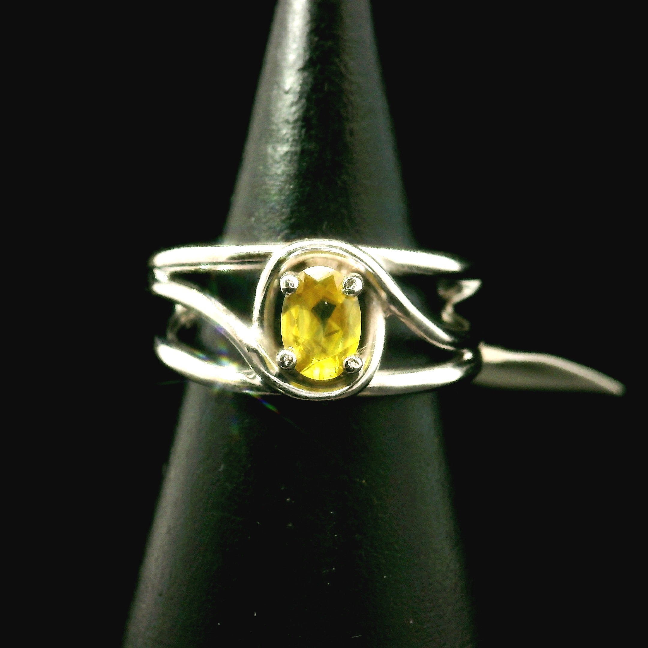 Sphene Midi Cuff Ring .925 Silver for Revitalizing your Life Force Energy and Accelerates Manifestations