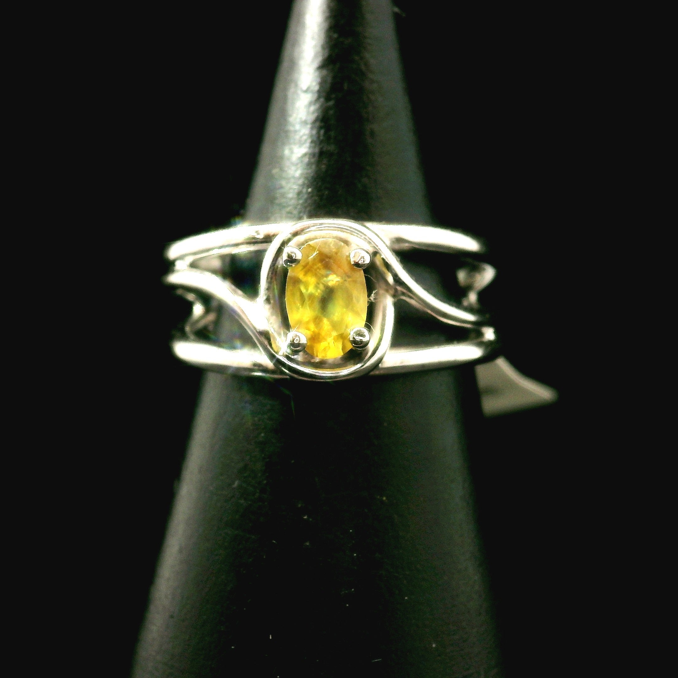 Sphene Midi Cuff Ring .925 Silver for Revitalizing your Life Force Energy and Accelerates Manifestations