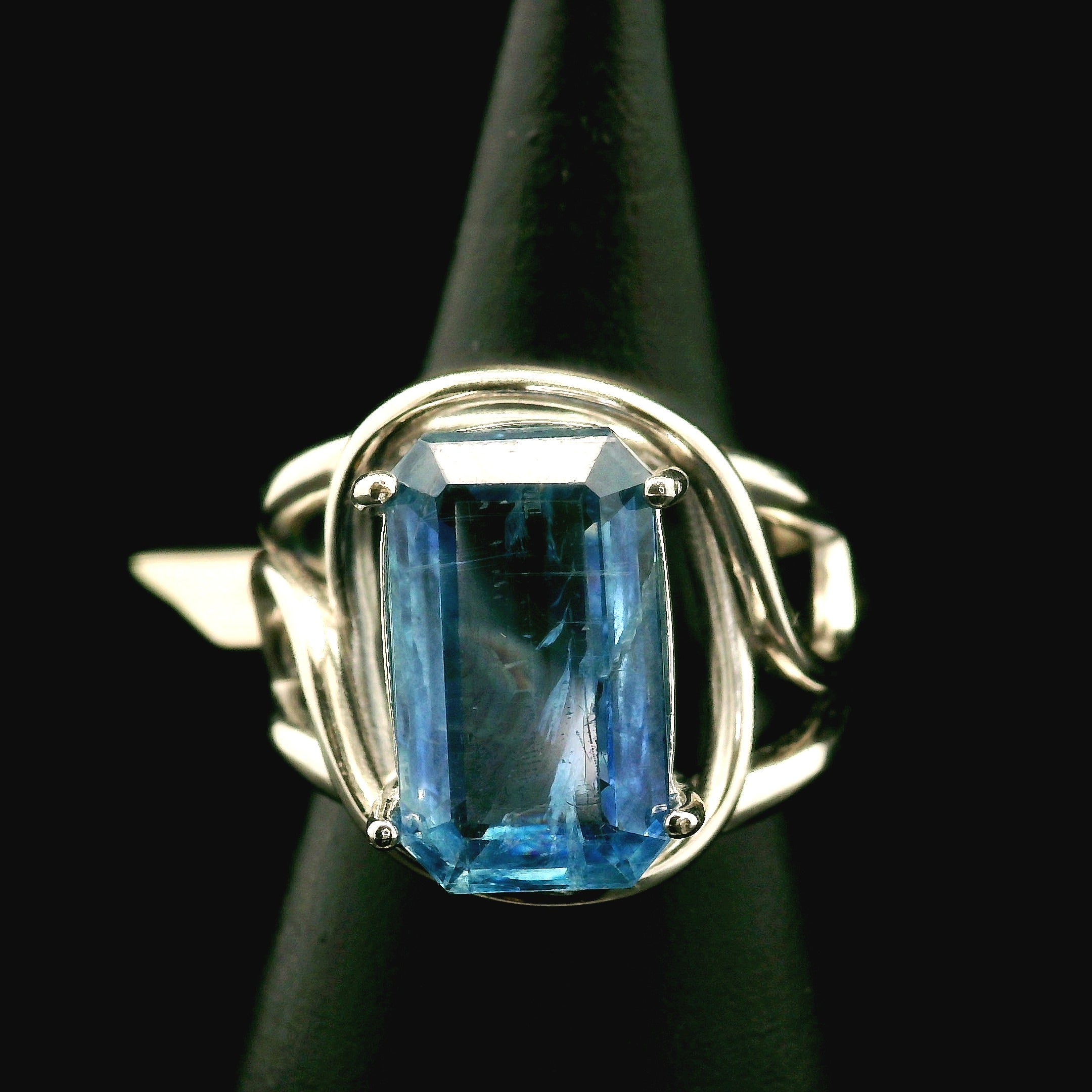 Kyanite Cuff Ring .925 Silver for Energetic Clearing and Purification