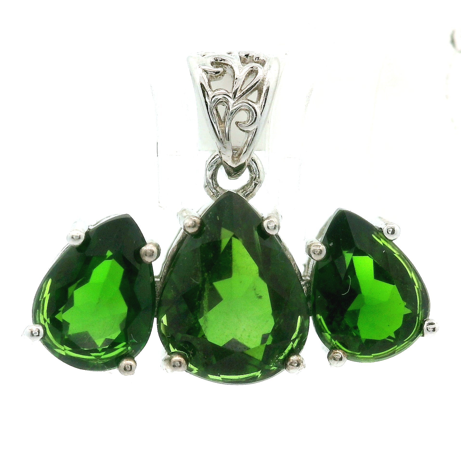 Triple Stone Enchanting Crown Pendant .925 Silver for Embracing your Power
