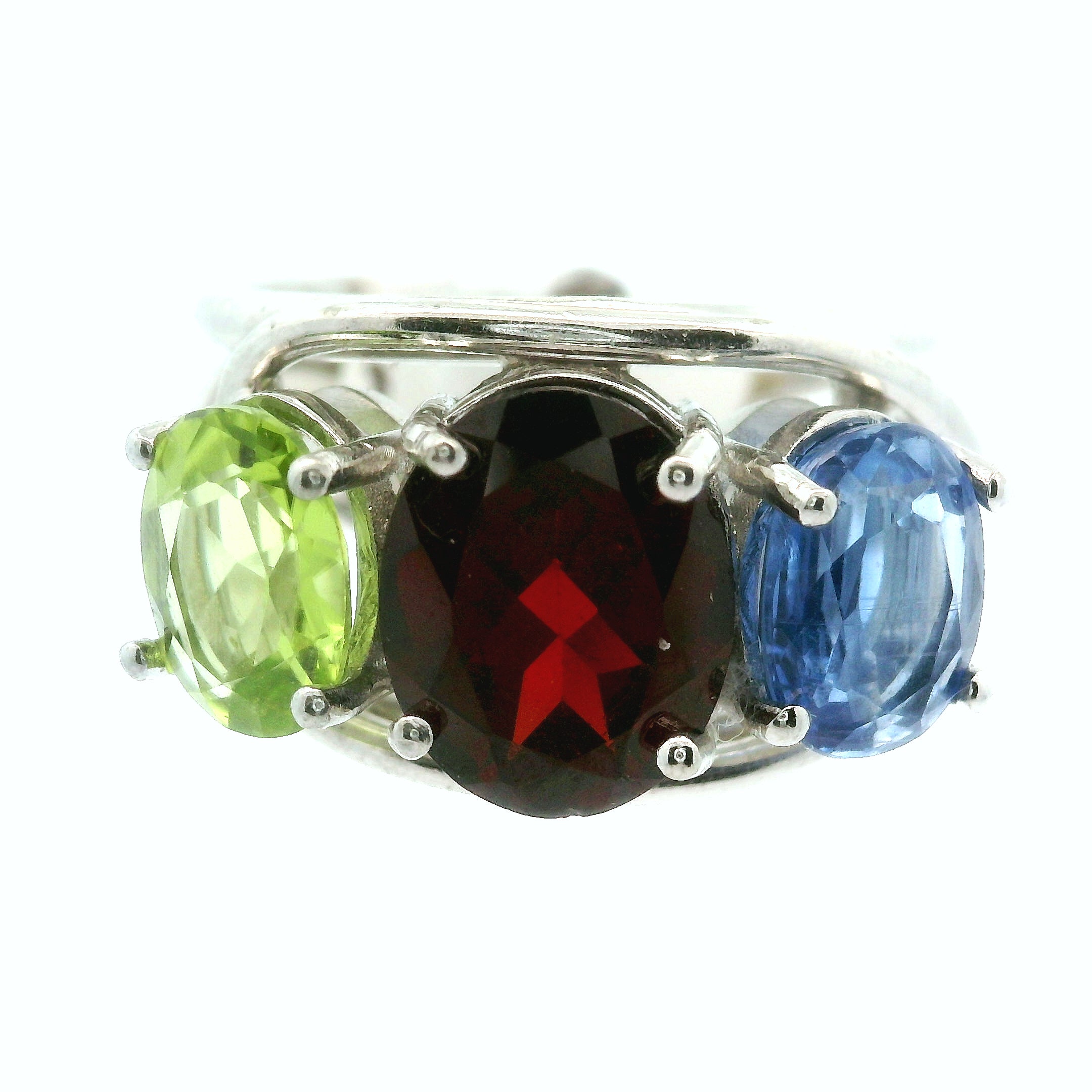 Triple Stone Crown Ring .925 Silver for Embracing your Power