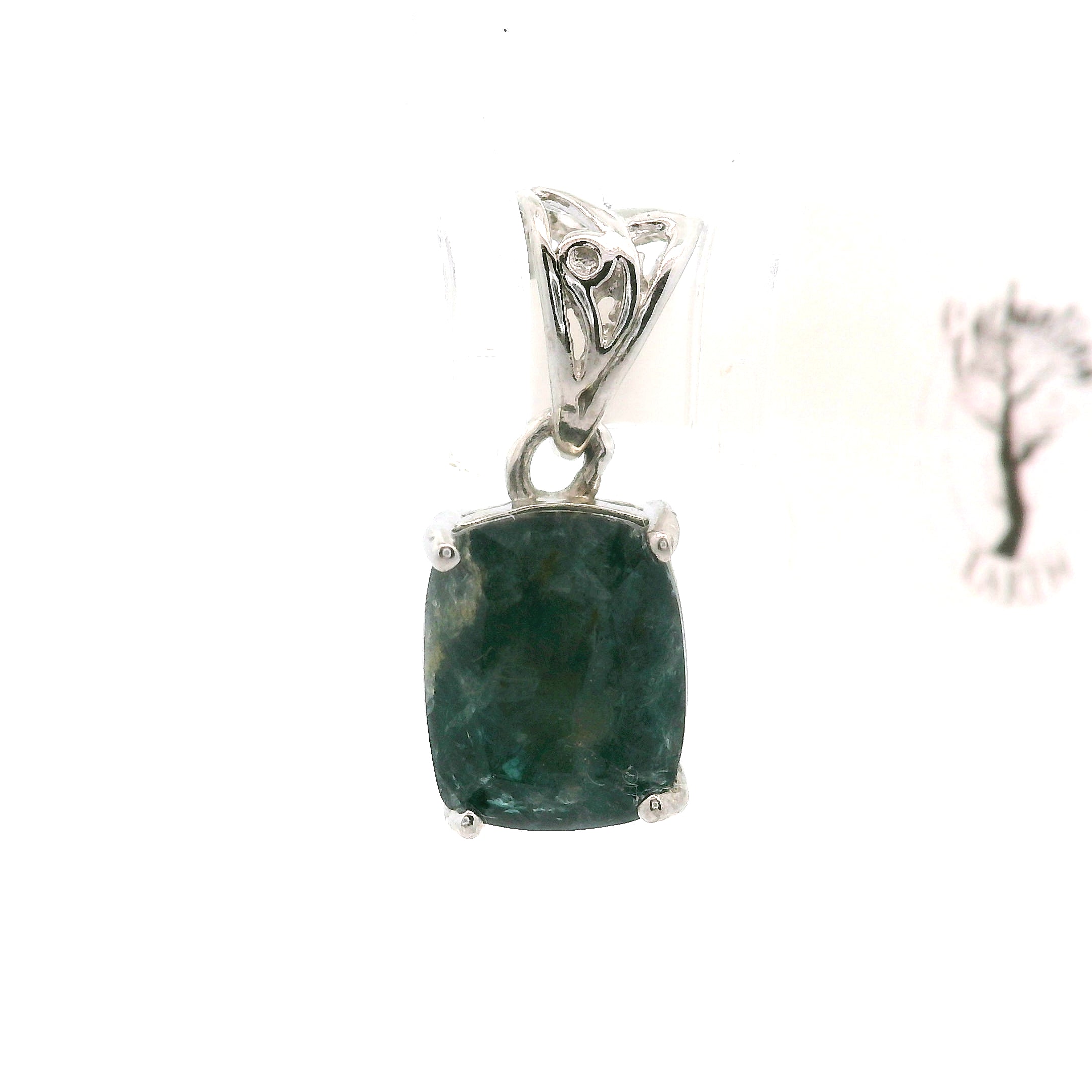 Madagascar Sapphirine Pendant .925 Silver For Knowledge and Self-Cultivation