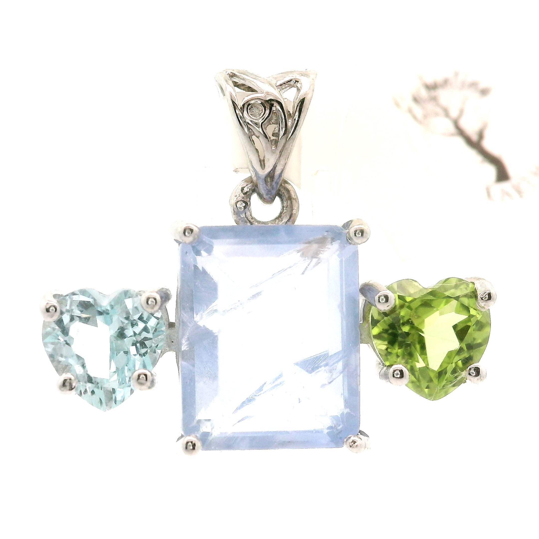 Triple Stone Enchanting Crown Pendant .925 Silver for Embracing your Power