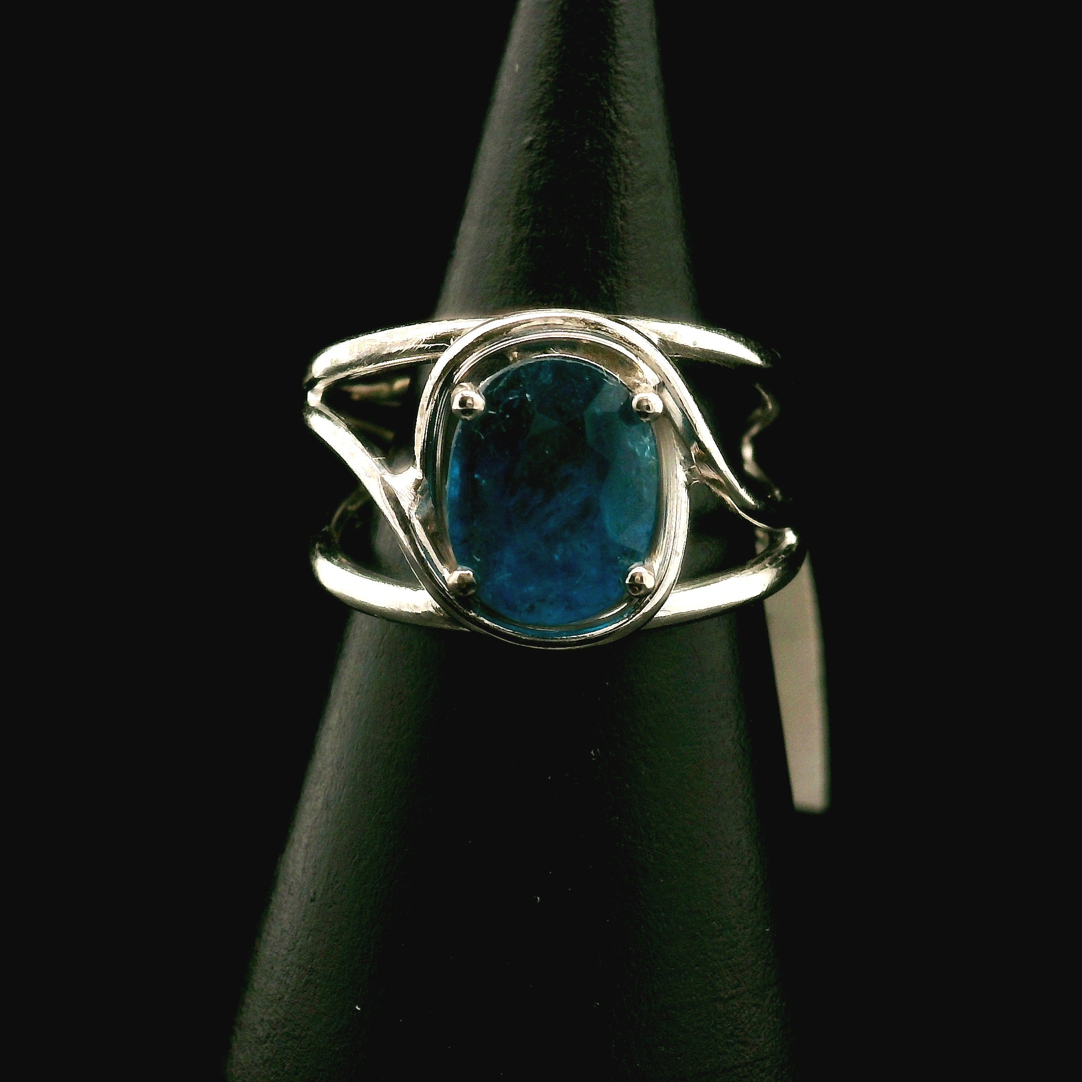 Neon Blue Apatite Midi Cuff Ring .925 Silver for Overall Health and Wellness