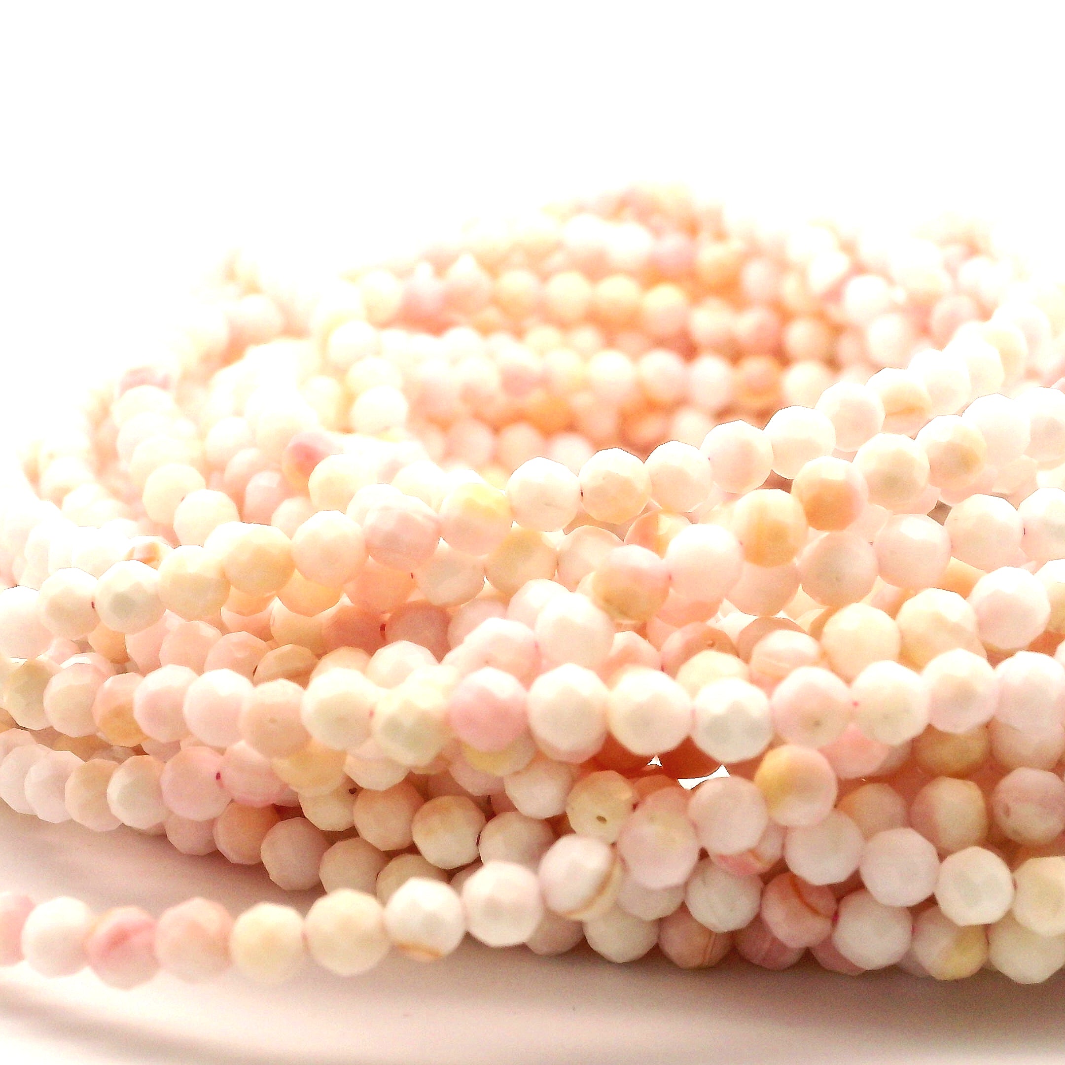 Conch Shell Micro Faceted Choker/Layering Necklace 925 Silver for Hope and Optimism