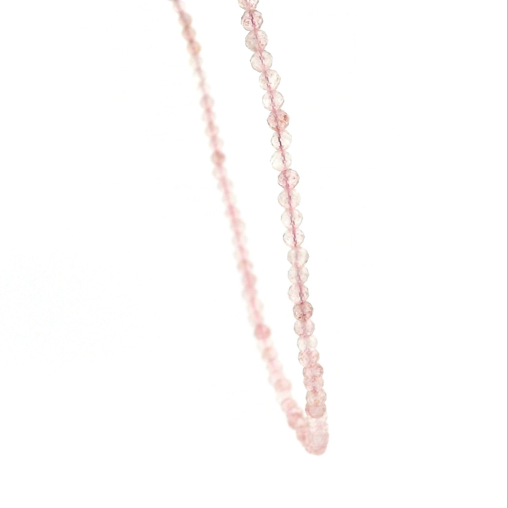 Tanzberry Quartz Necklace for Healing, Joy and Relaxation