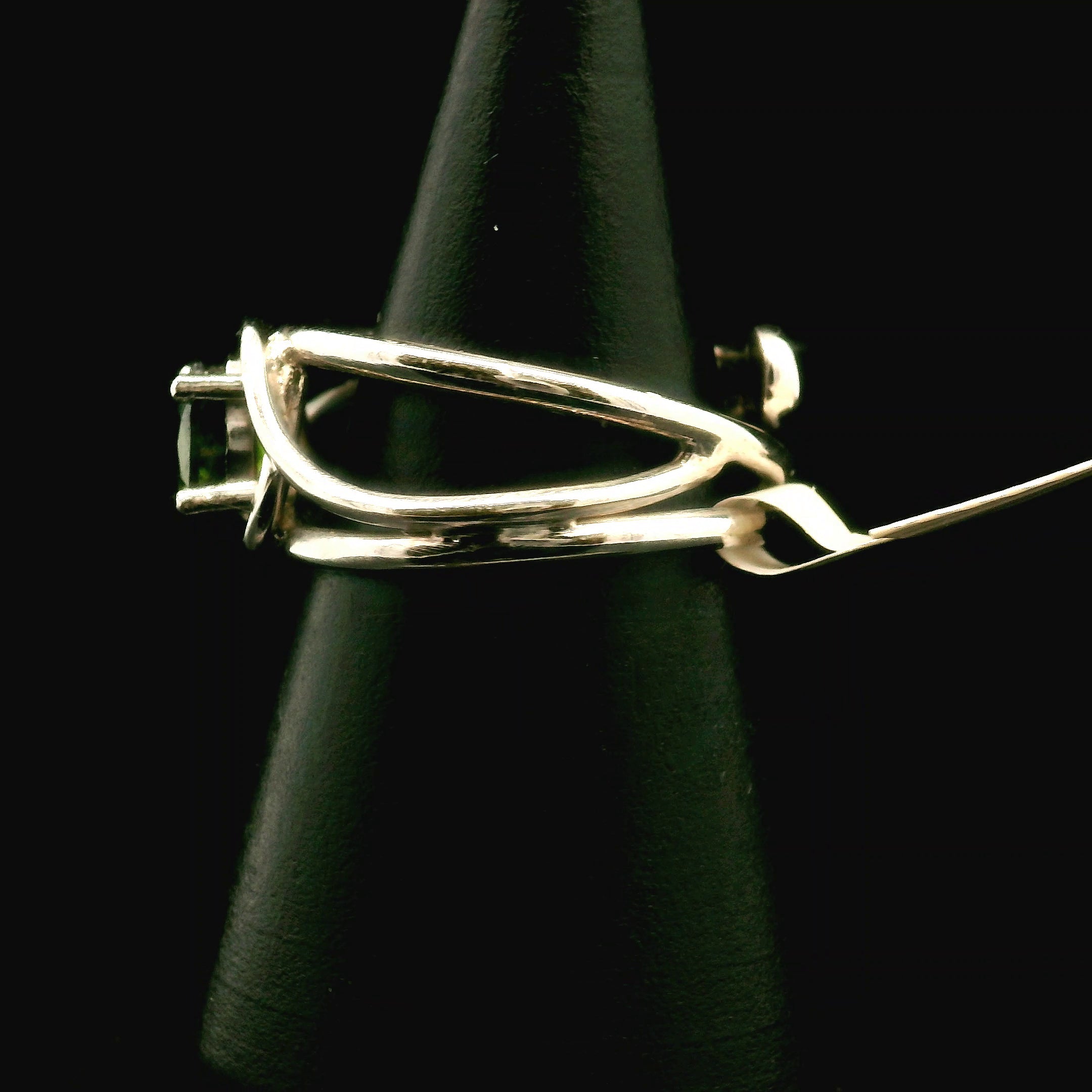 Enstatite Midi Cuff Ring .925 Silver for Grounding, Higher Awareness, Stamina & Protection