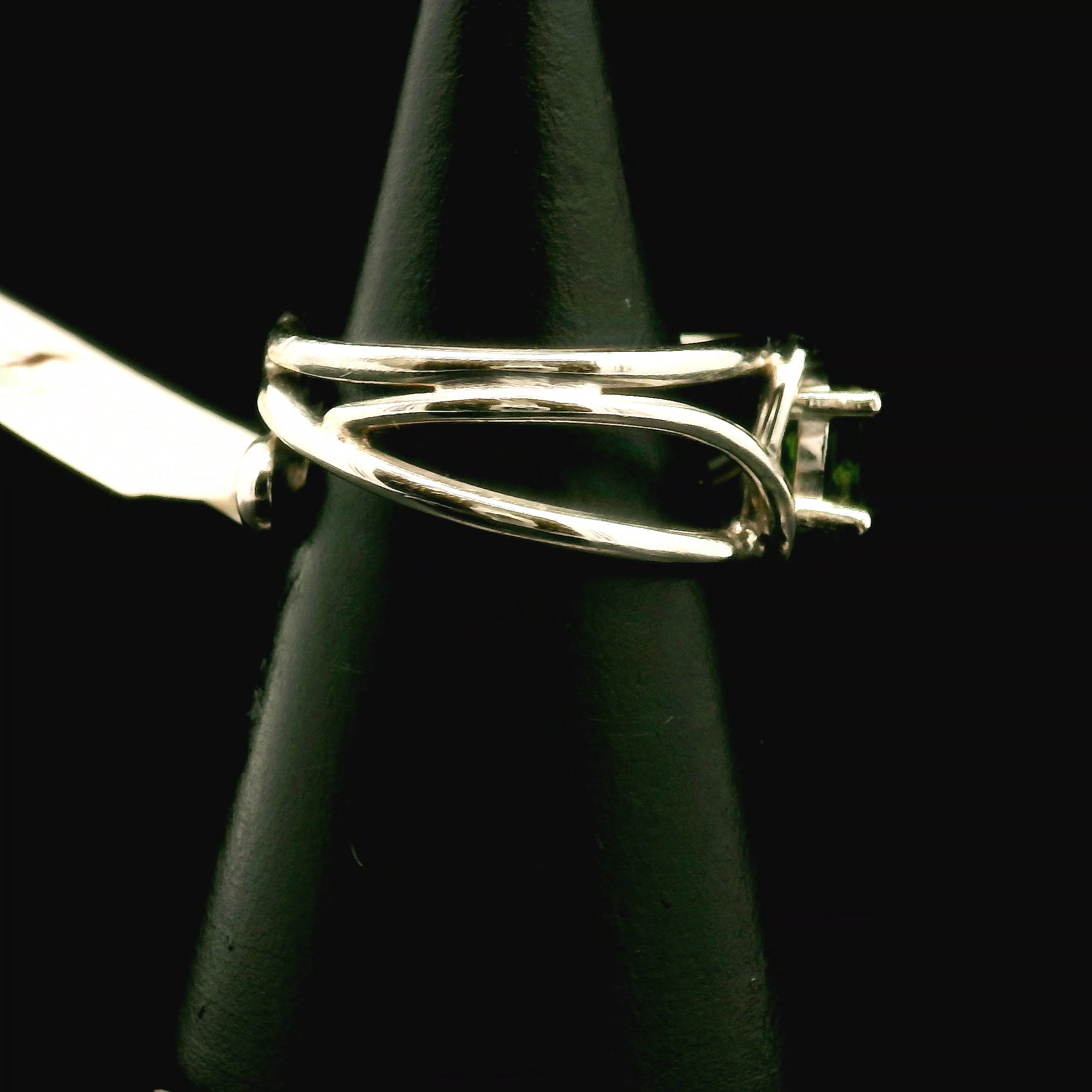 Enstatite Midi Cuff Ring .925 Silver for Grounding, Higher Awareness, Stamina & Protection