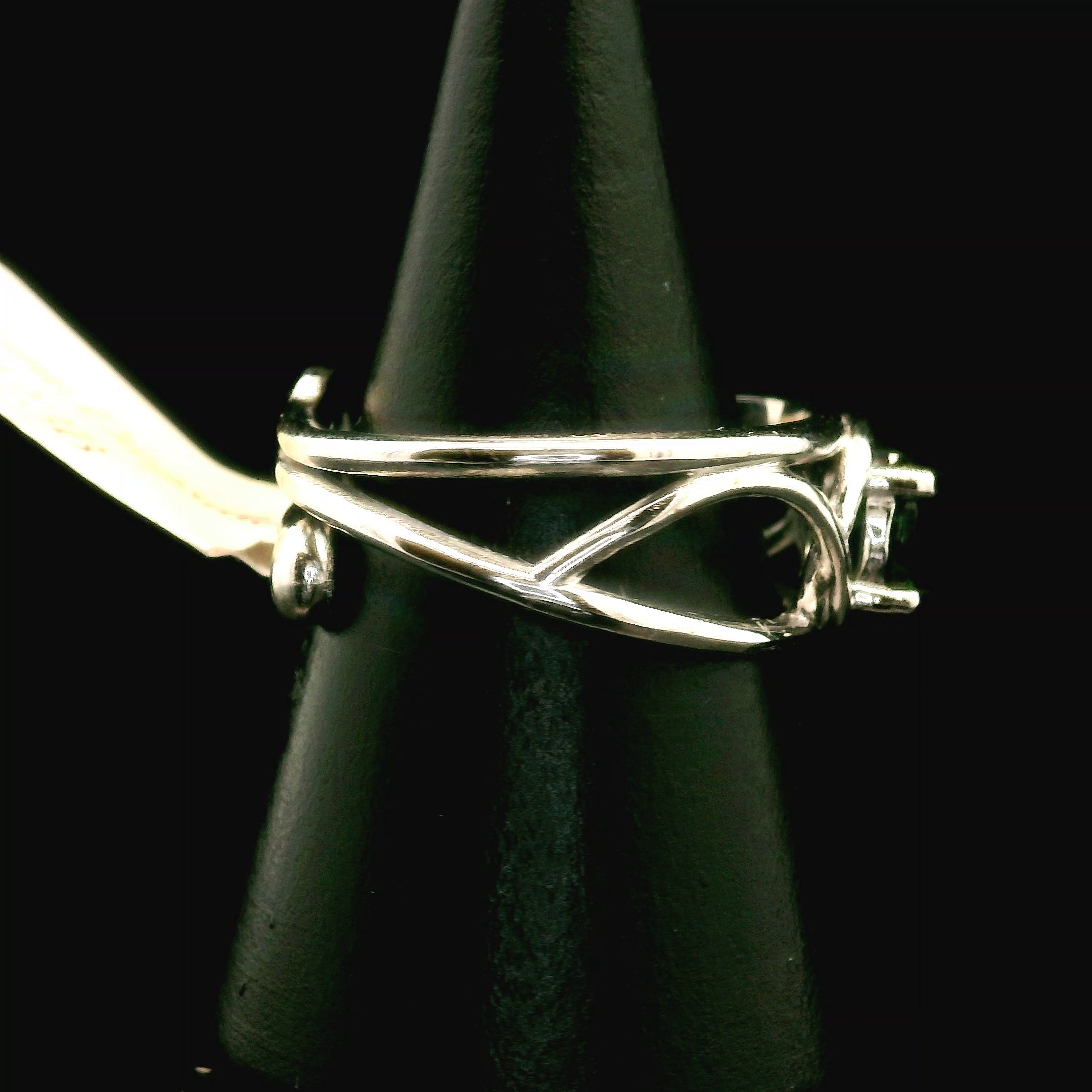 Chrome Diopside Midi Cuff Ring .925 Silver for Heart Healing, Compassion and Forgiveness