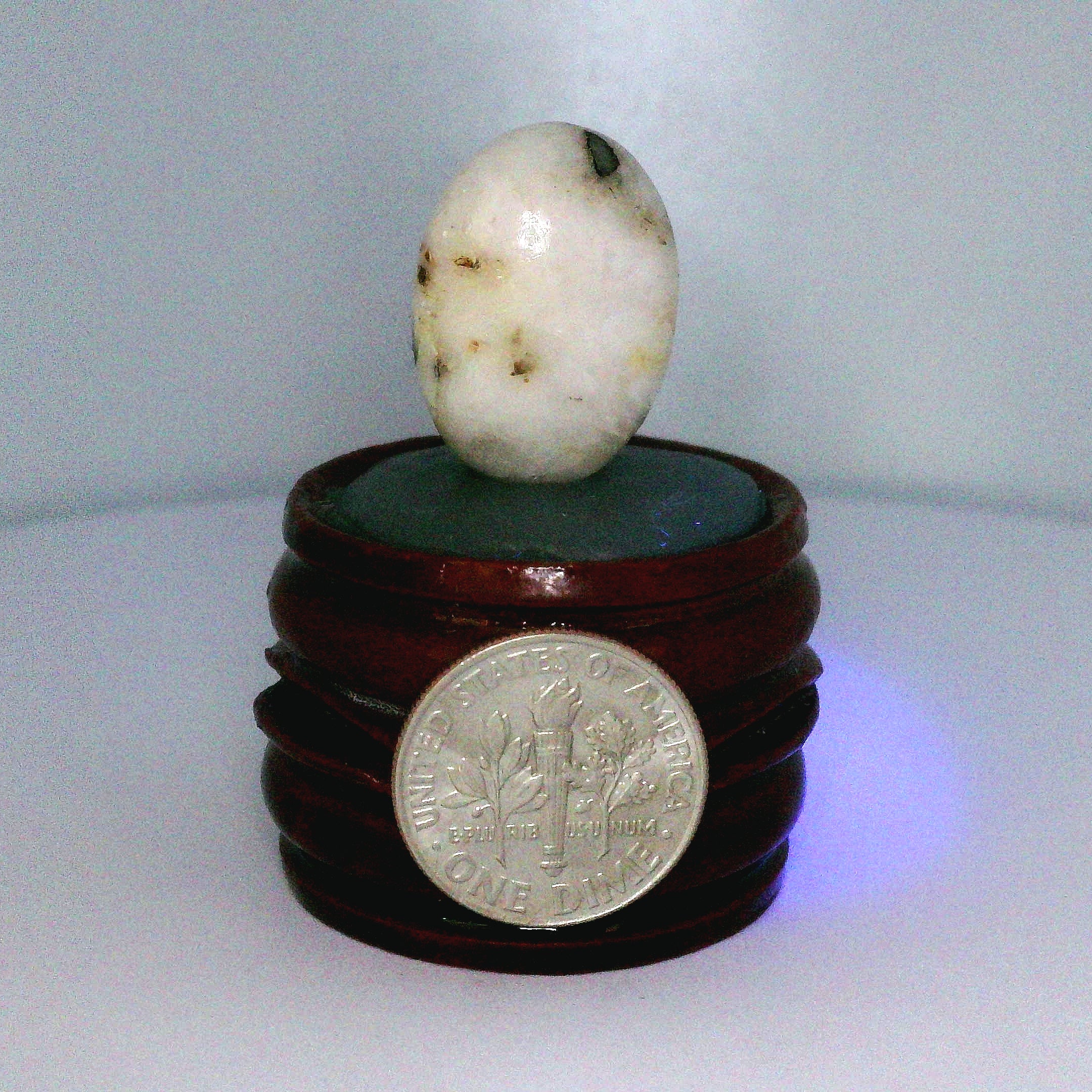Tugtupite Palm Stone for Joy, Manifestation, Romance, Relationship Healing and Good Luck