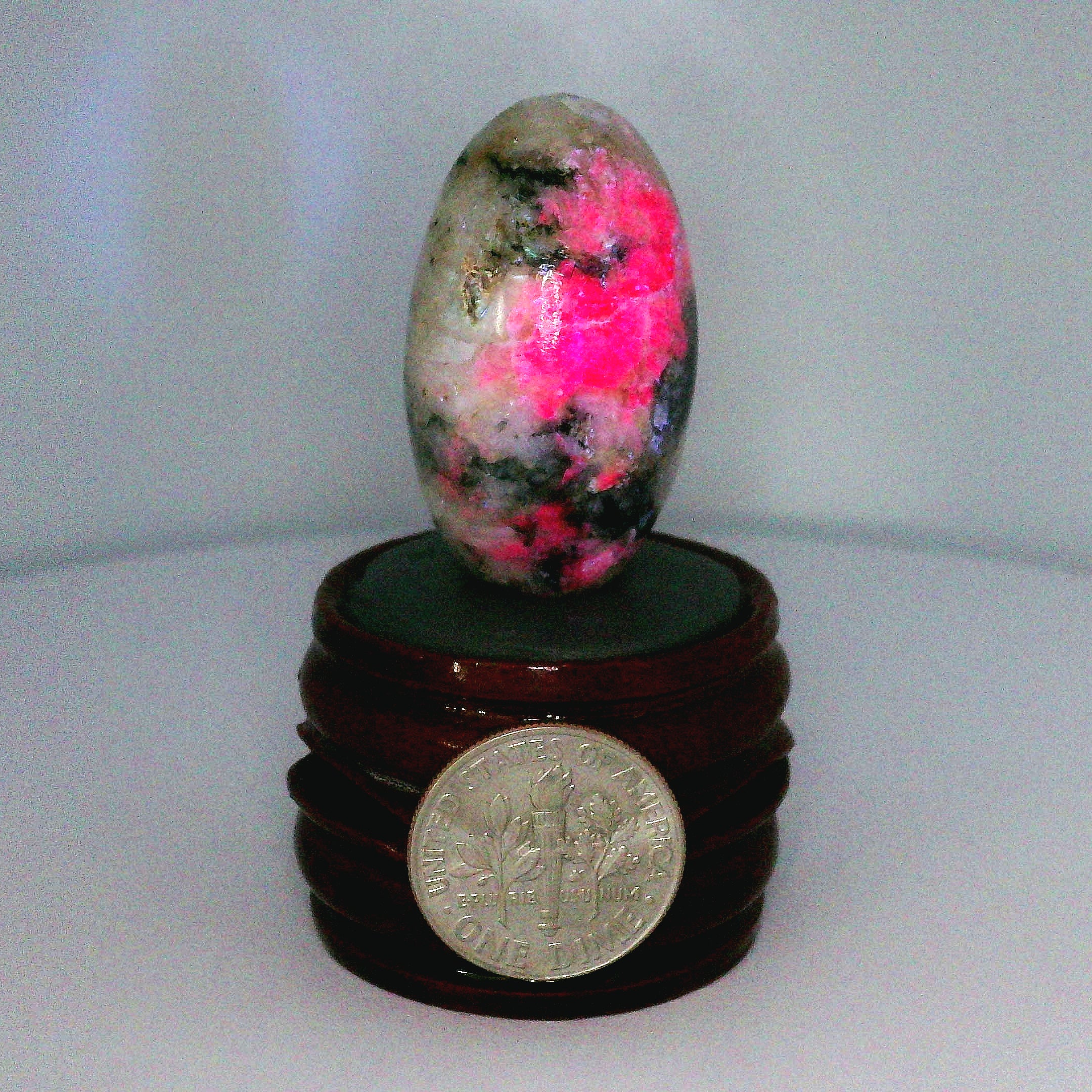 Tugtupite Lingam for Joy, Manifestation, Romance, Relationship Healing and Good Luck