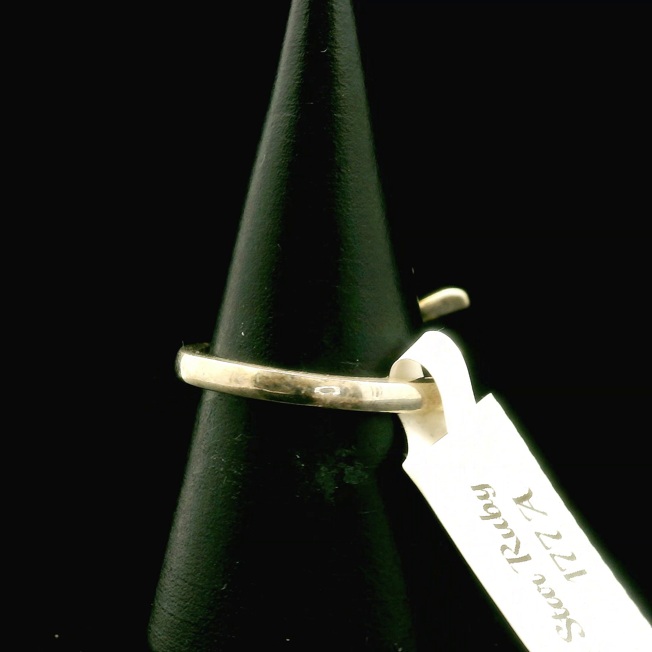 Star Ruby Bee Ring .925 Silver for Confidence, Empowerment, Passion and Success