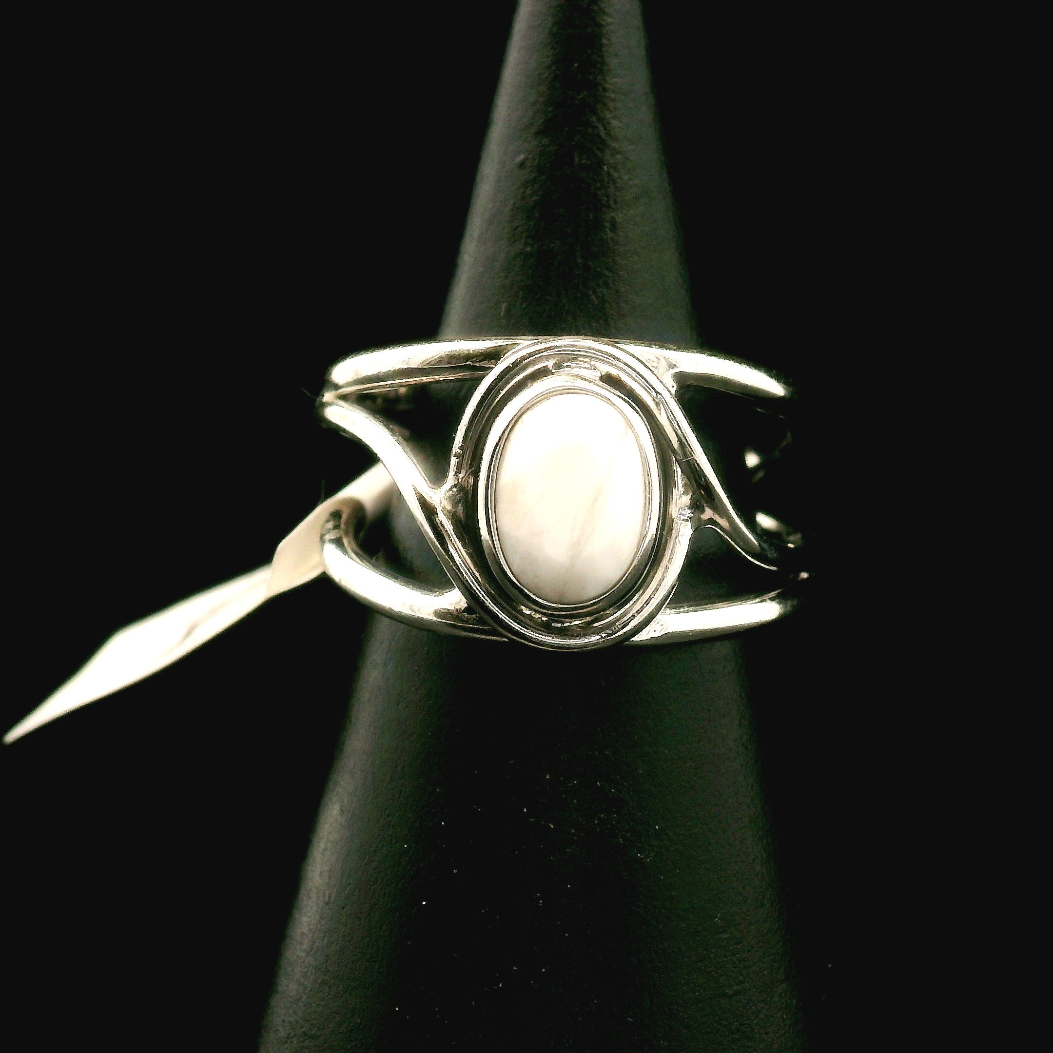 Howlite Faceted Midi Cuff Ring .925 Silver for Awareness, Calmness and Wisdom