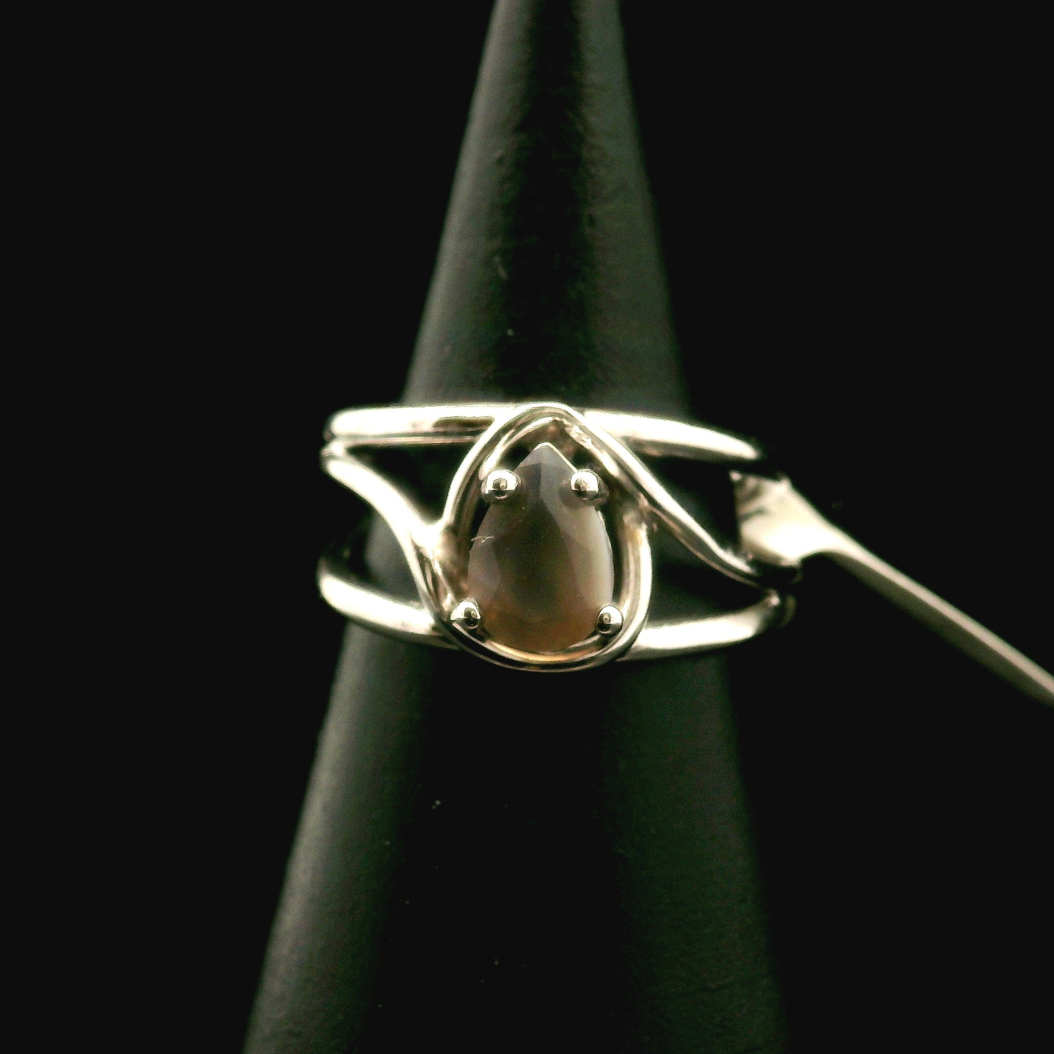 Botswana Agate Faceted Midi Cuff Ring .925 Silver for Hope, Protection and Strength