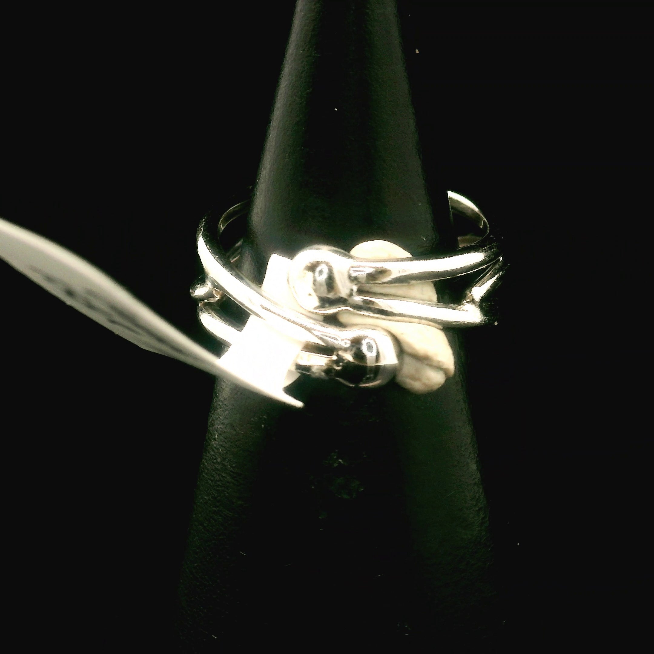 Garnet Lotus Cuff Ring .925 Silver for Health and Strength