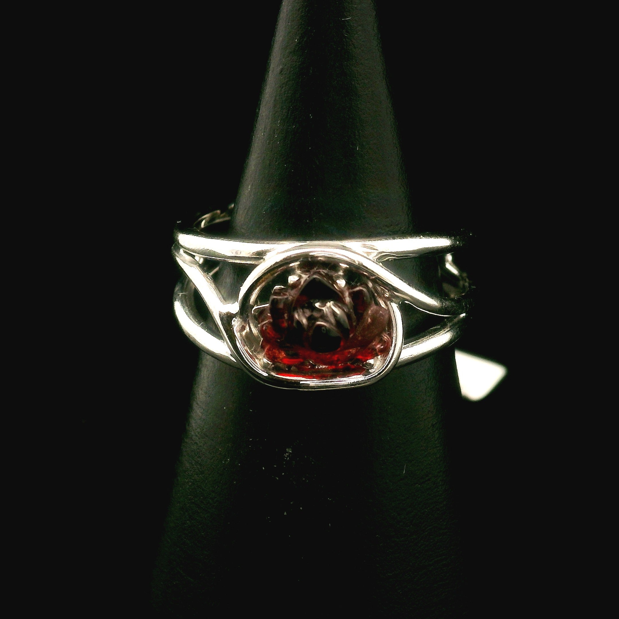 Garnet Lotus Cuff Ring .925 Silver for Health and Strength