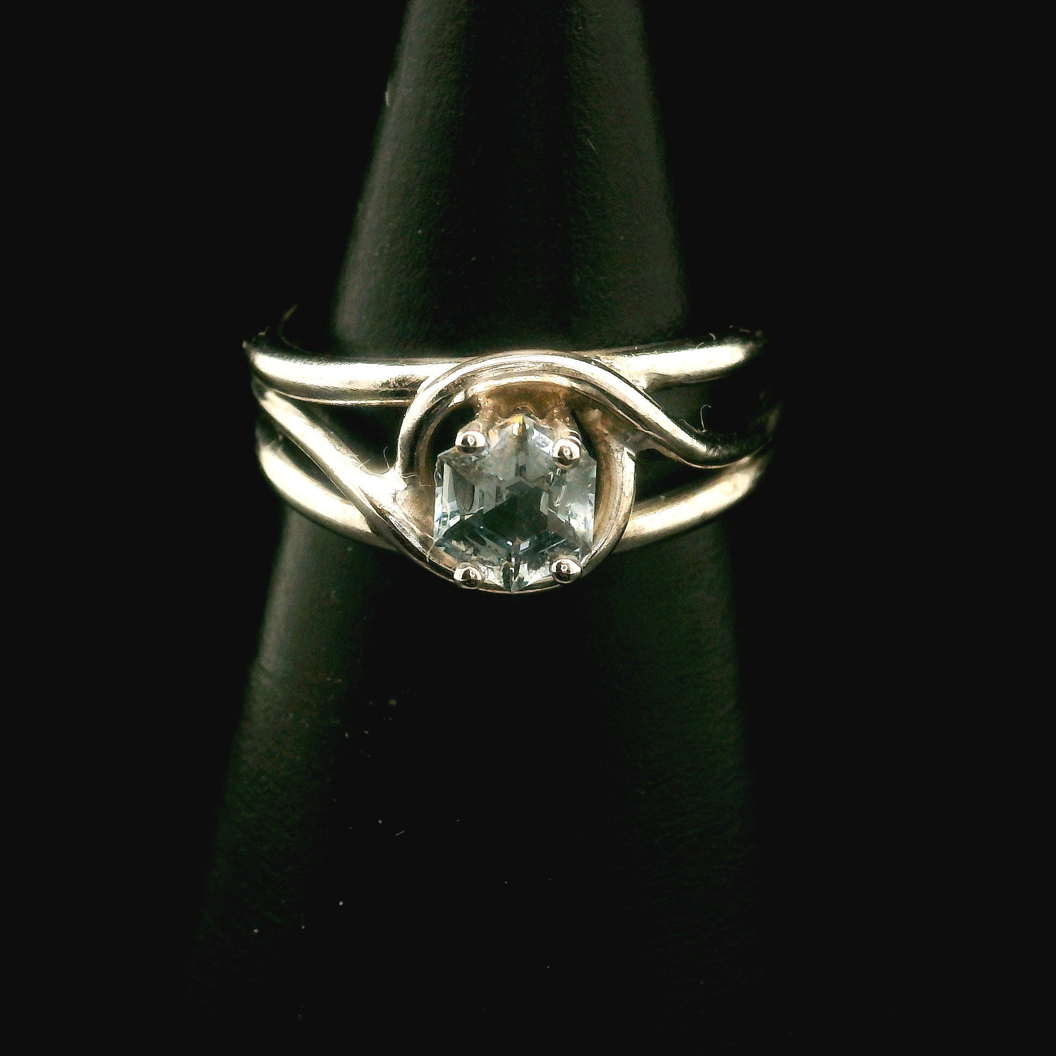 Spinel Cuff Ring .925 Silver for Emotional Healing, Love, Loyalty & Motivation