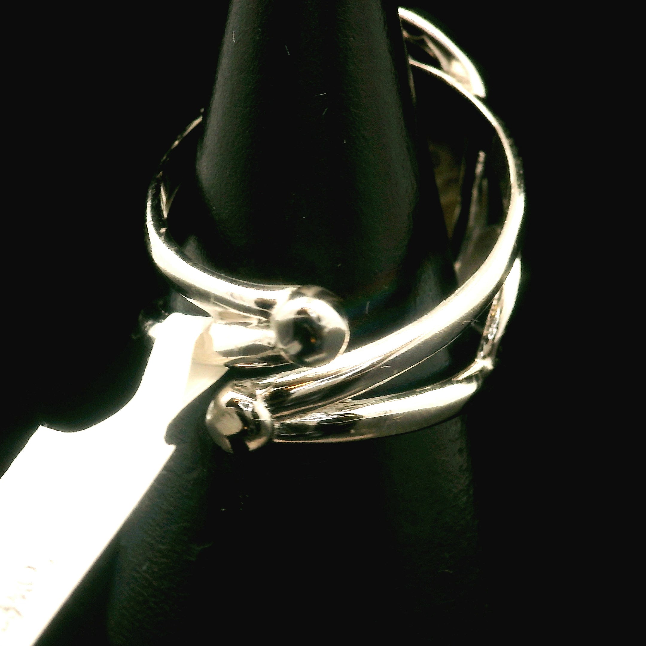Grey Crazy Lace Agate Moon Cuff Ring in .925 Silver for Promoting Creativity, Hope, New Ideas & Positivity