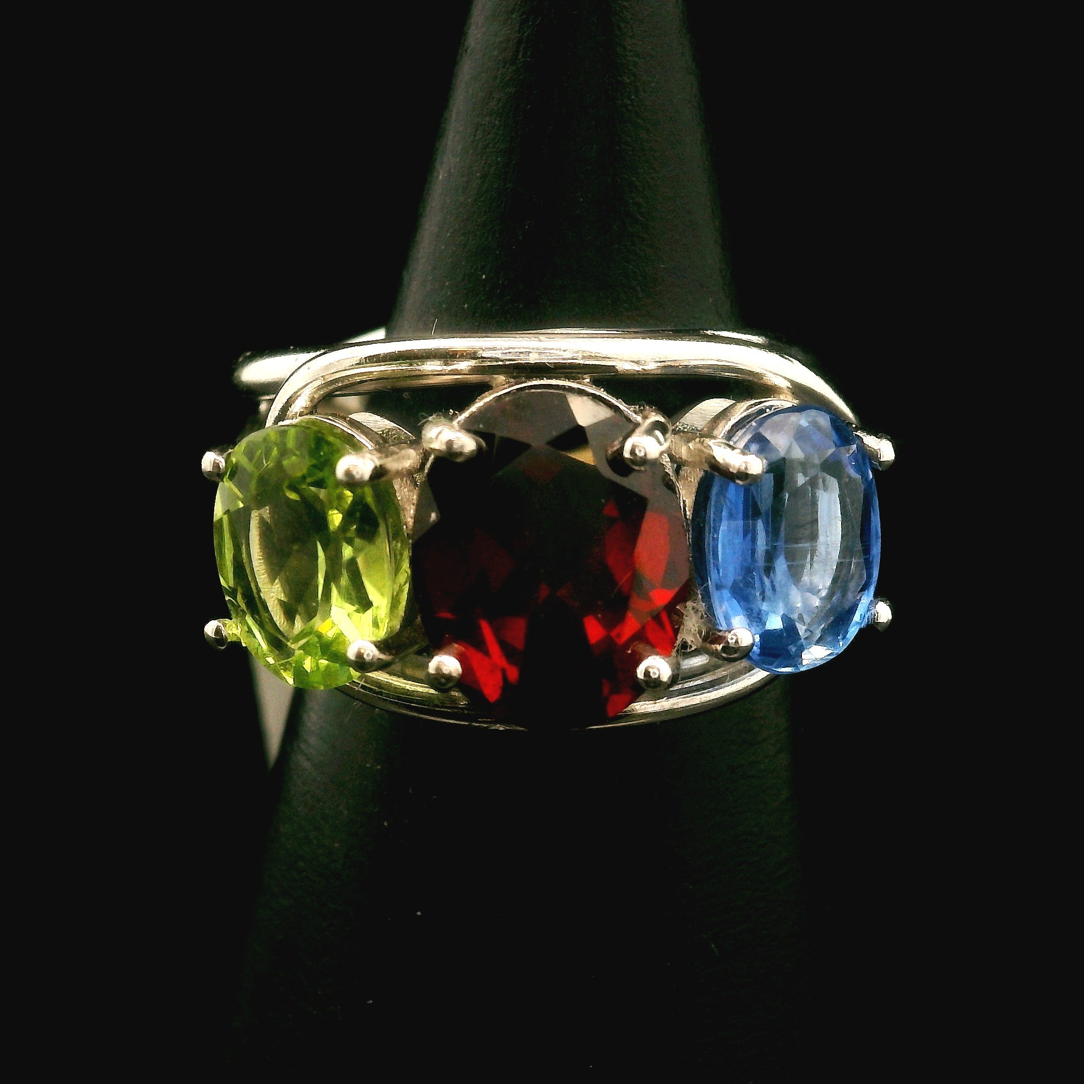 Triple Stone Finger Crown Ring .925 Silver