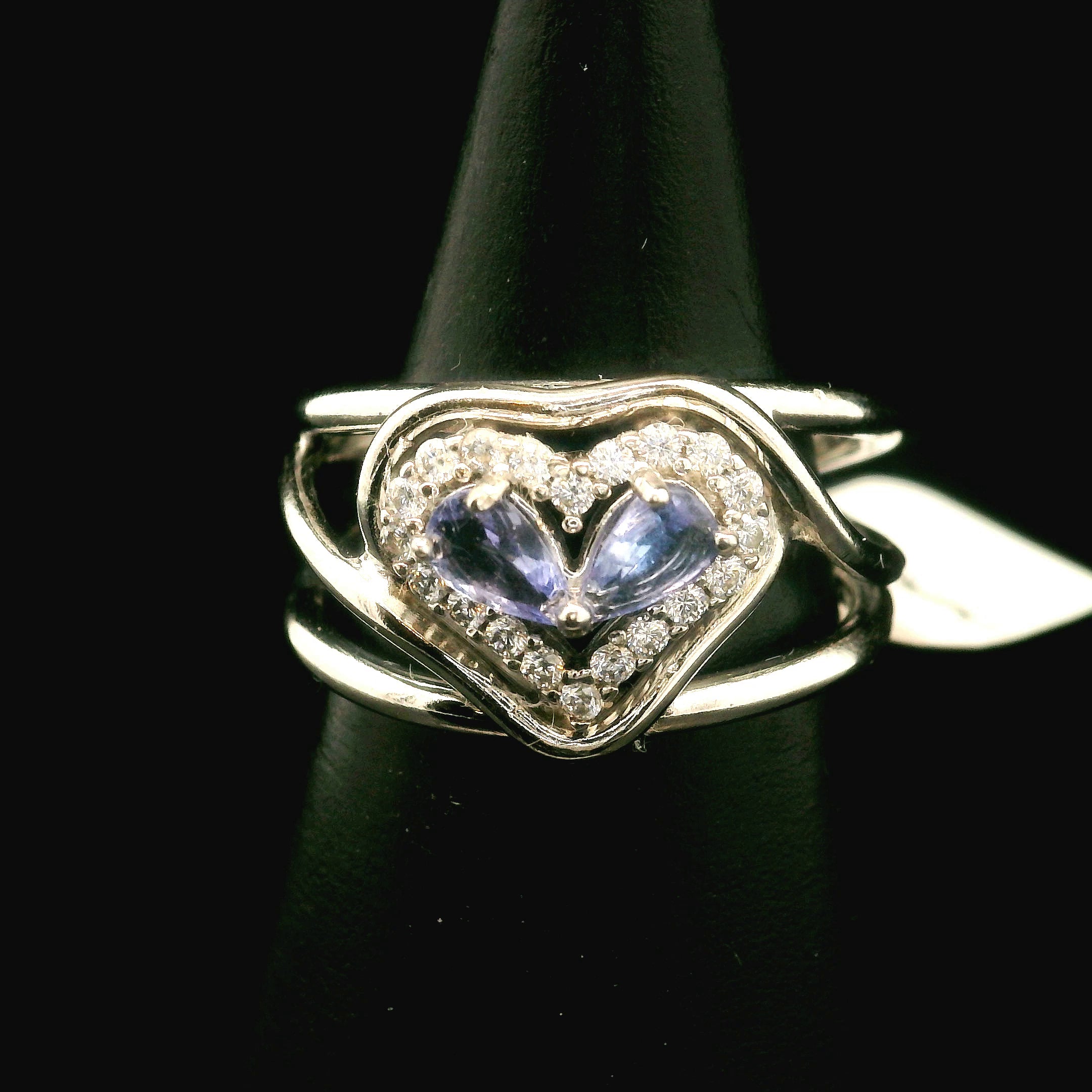 Tanzanite Heart Cuff Ring .925 Silver for Elevating your Consciousness